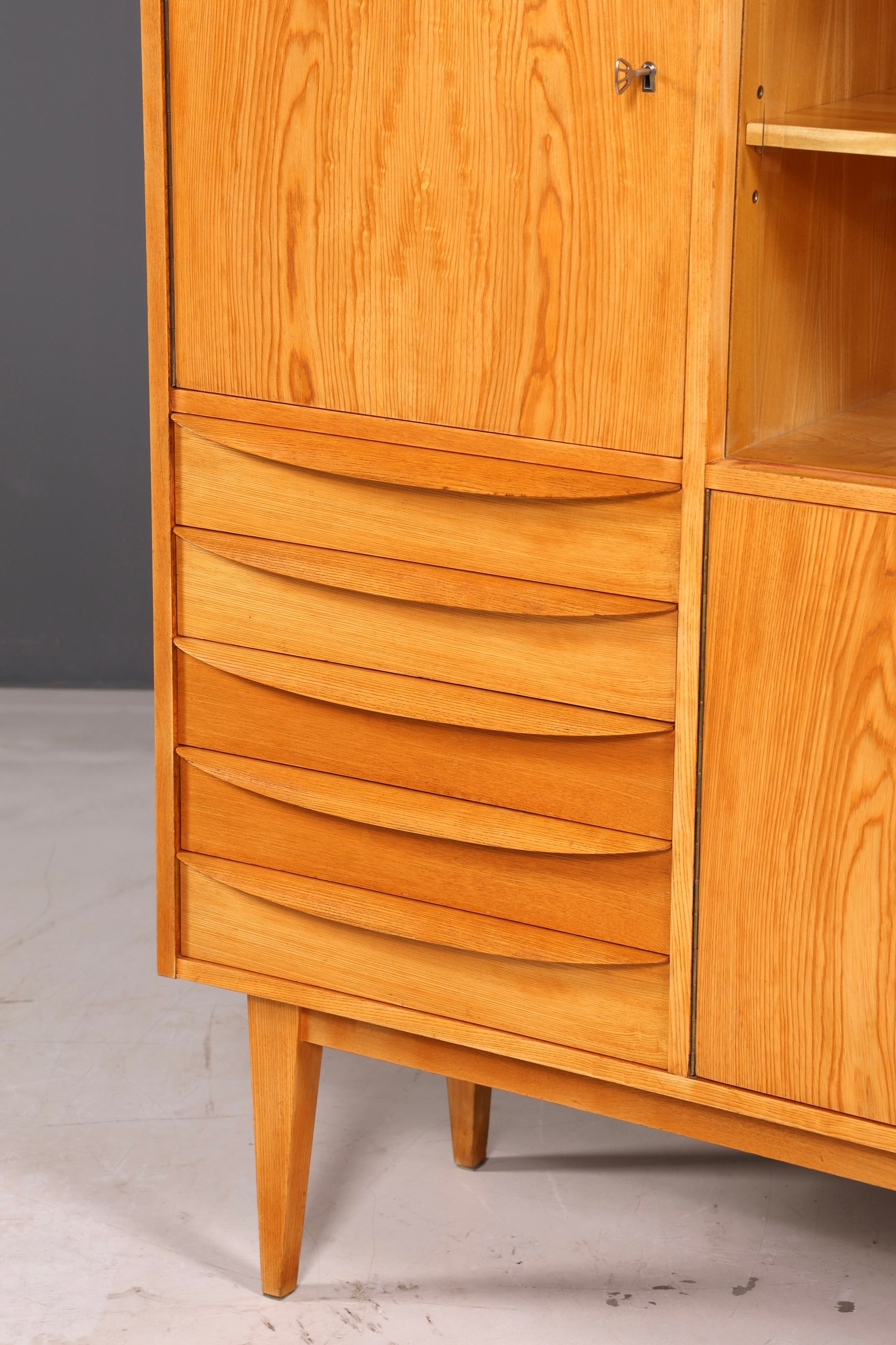 Prachtige originele Hellerau-kast, mid-century-vitrinekast, Franz Ehrlich 602, dressoir, boekenkast