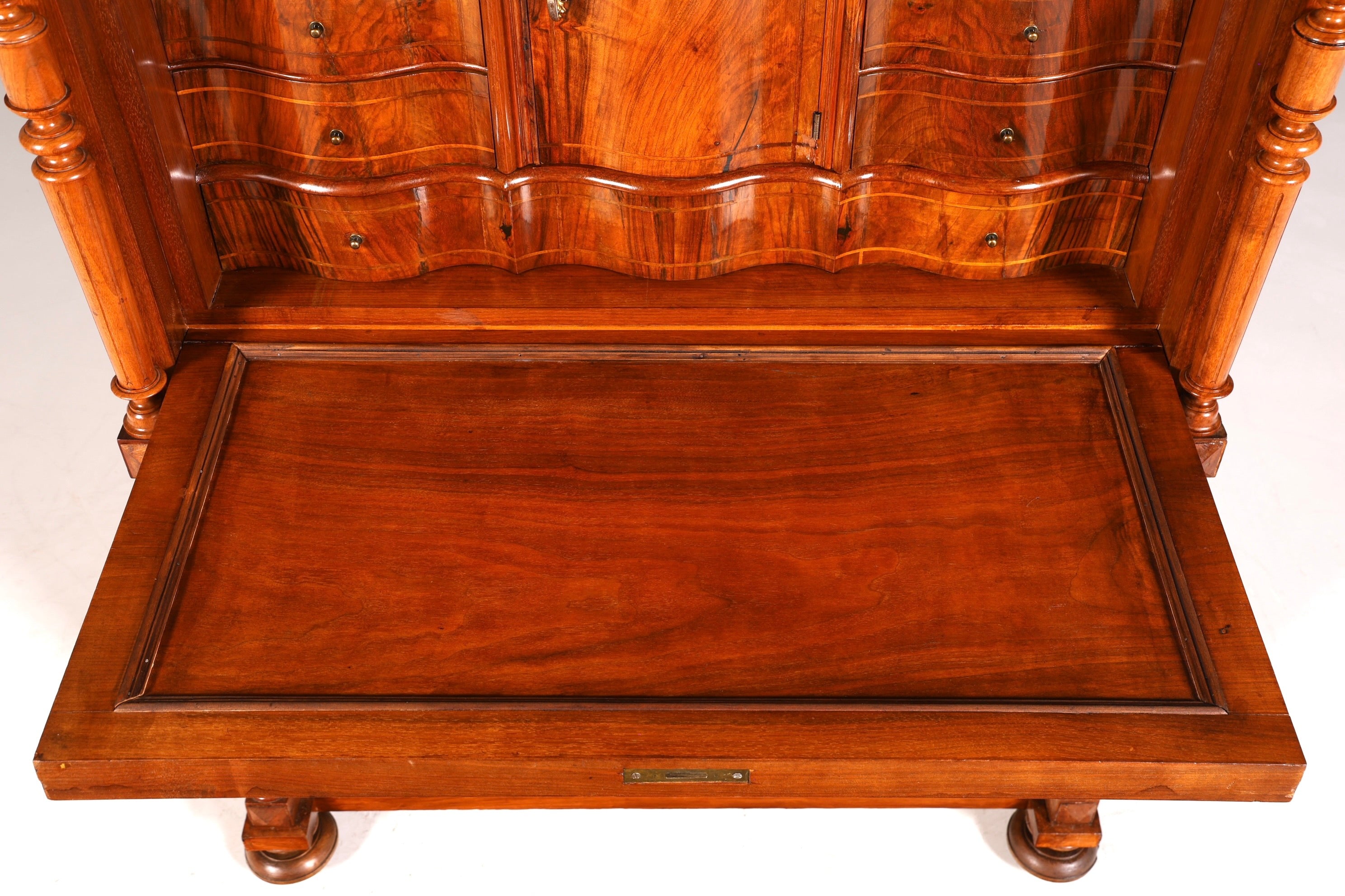 Wunderschöner Louis Philippe Sekretär um 1870 Vertiko Nussbaum Highboard Kommode Sekretär Schrank