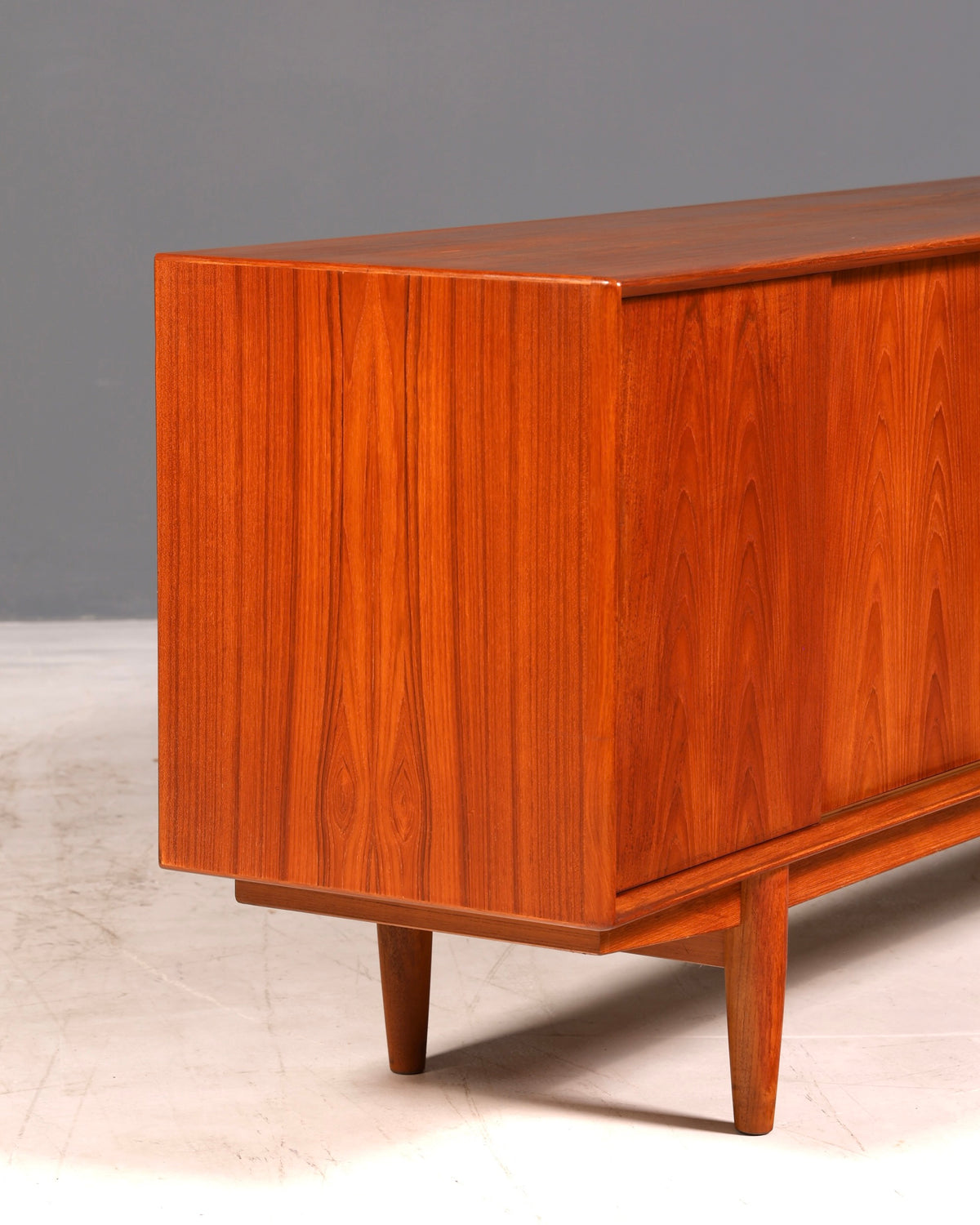 Prachtig Dyrlund-dressoir van teak, Deens mid-centurydesign, vintage kast en commode
