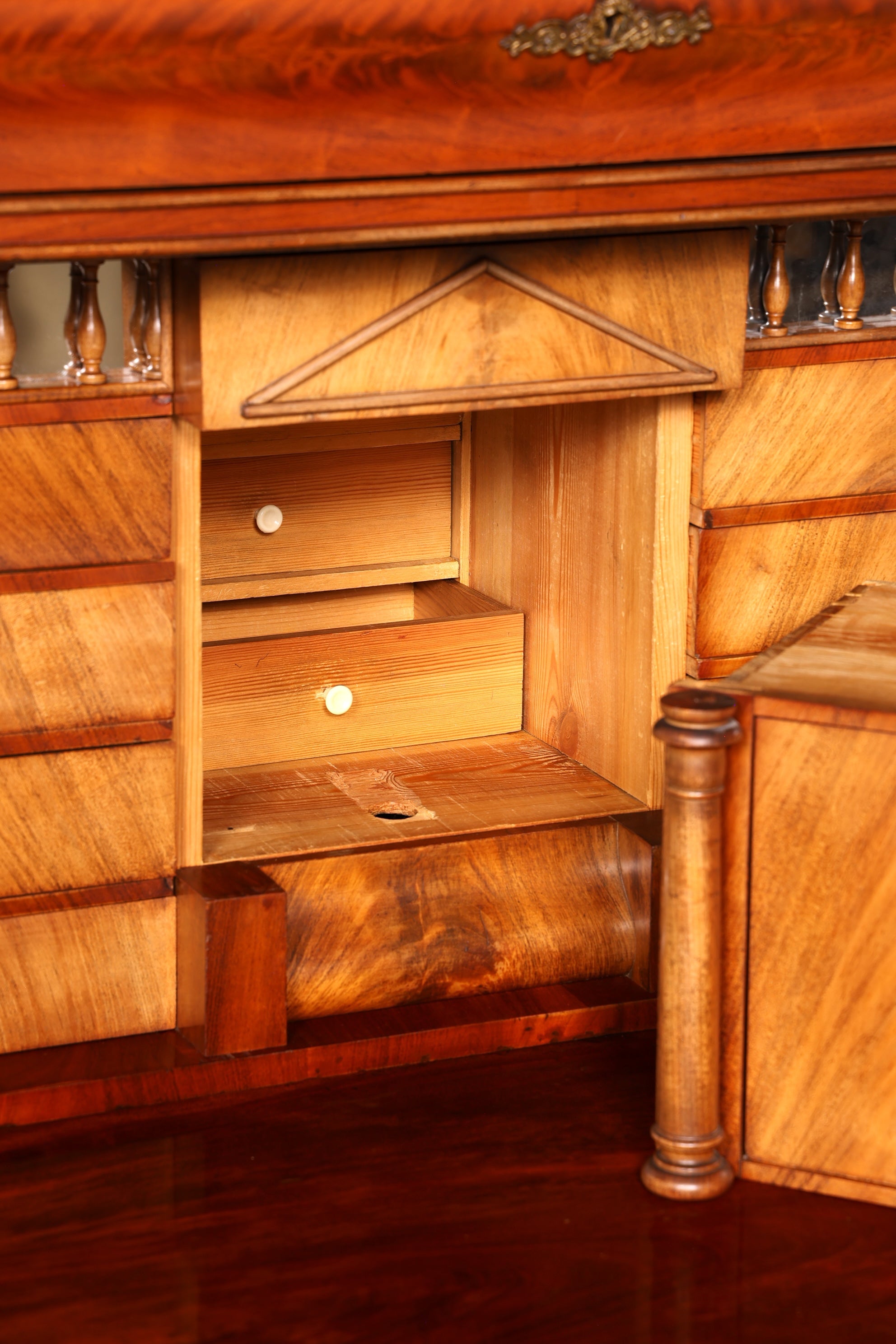 Beeindruckender Biedermeier Sekretär Louis Philippe Vertiko Antik Kommode Schreibkommode Office Desk