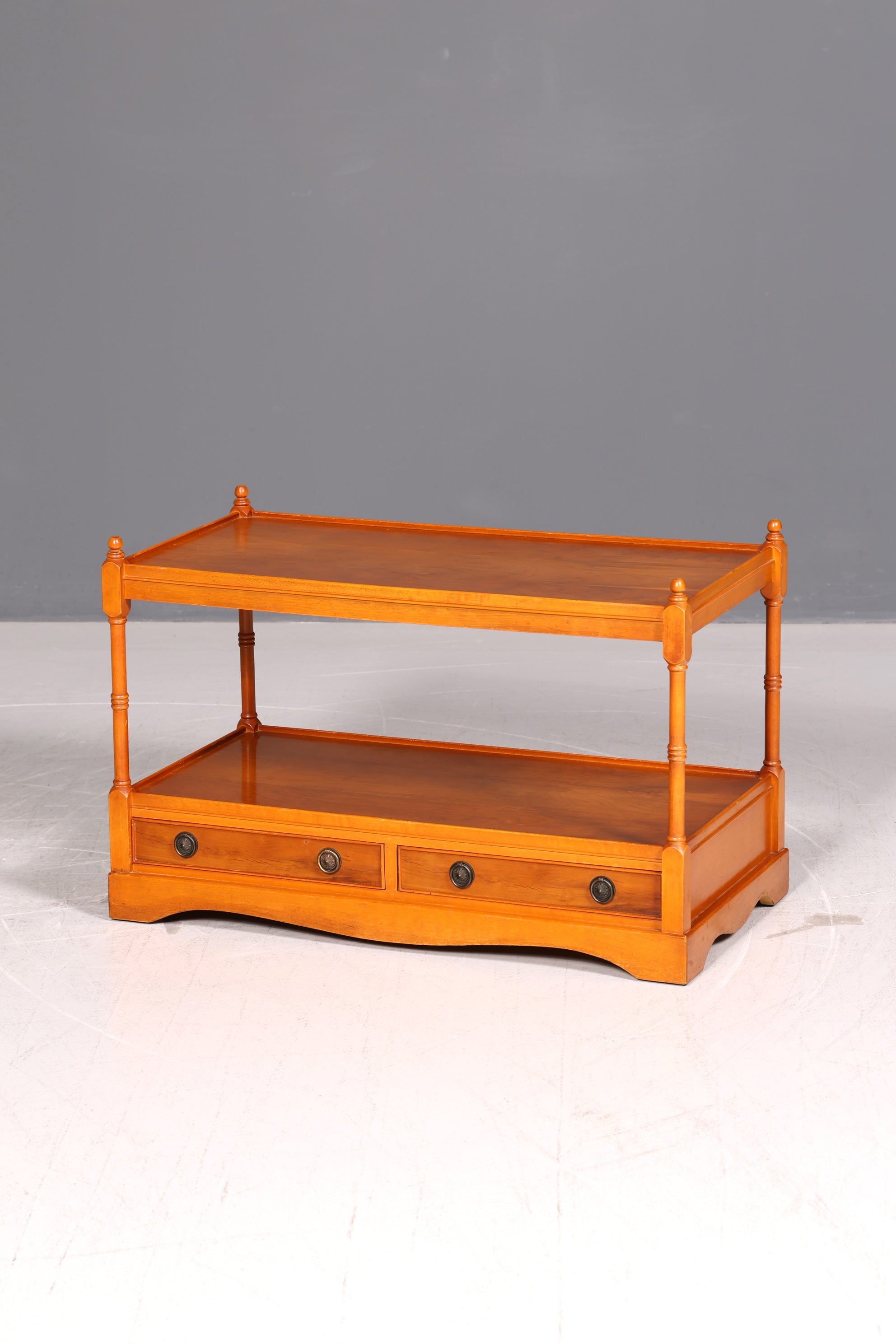 Traumhafter Englischer Couchtisch Eibe Regency Stil Beistelltisch Ablagetisch Antik Tisch Vintage