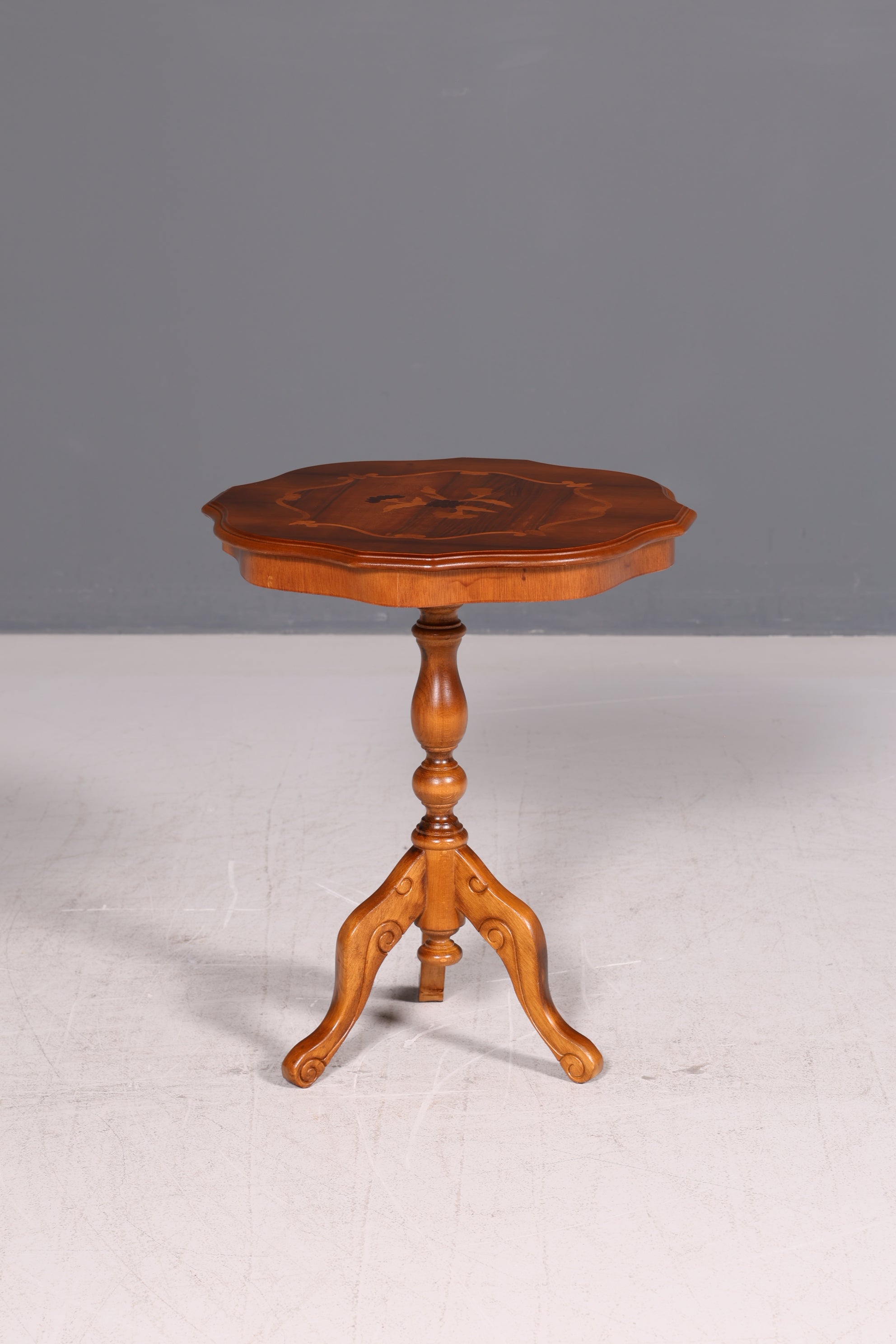 Wunderschöner Beistelltisch im Antik Stil Barock Ablagetisch Intarsien Beistelltisch Vintage Holz