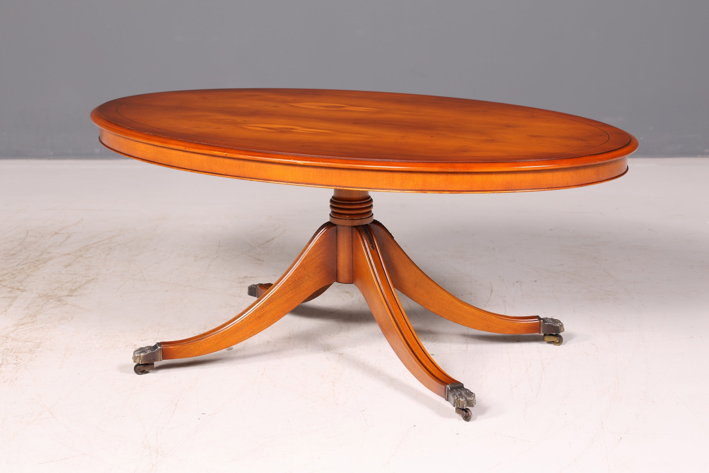 Traumhafter Englischer Couchtisch Oval Antik Regency Stil Ablagetisch Beistelltisch Massivholz