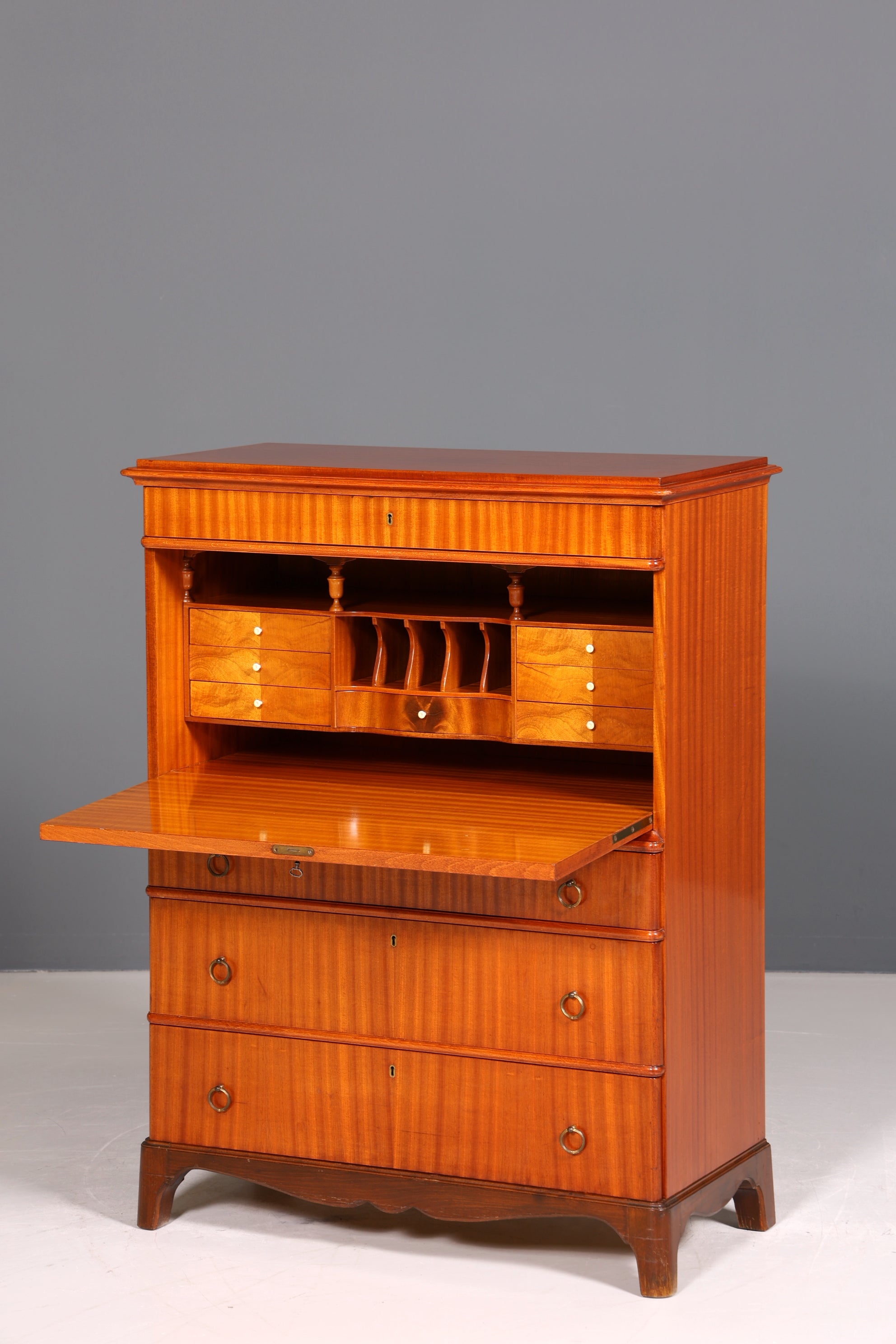 Traumhafter Sekretär im Antik Stil Büro Kommode Art Deco Stil 50s Vertiko Schreibkommode Kommode