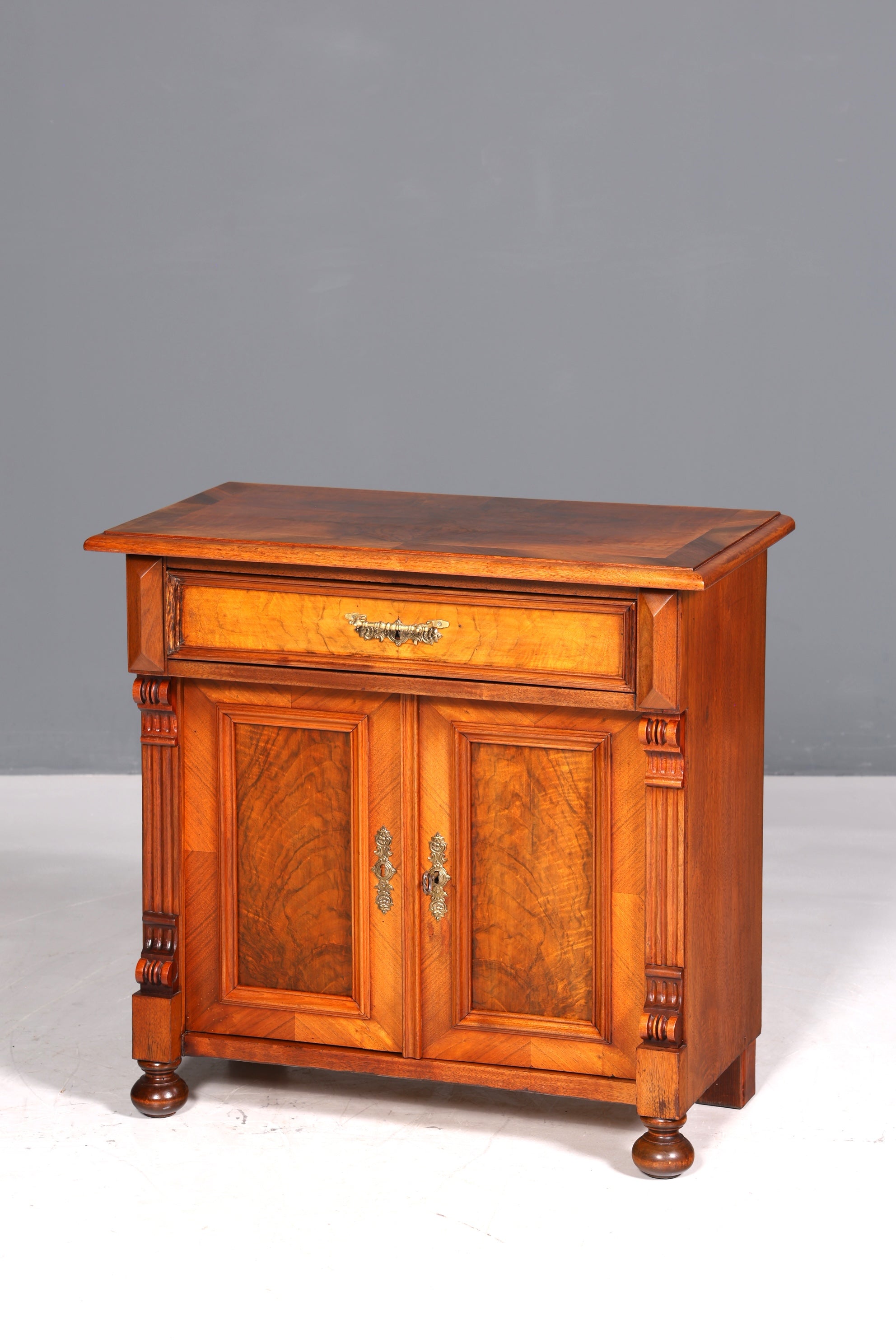 Traumhafter Gründerzeit Schrank Jugendstil Sideboard Antik Kommode Anrichte