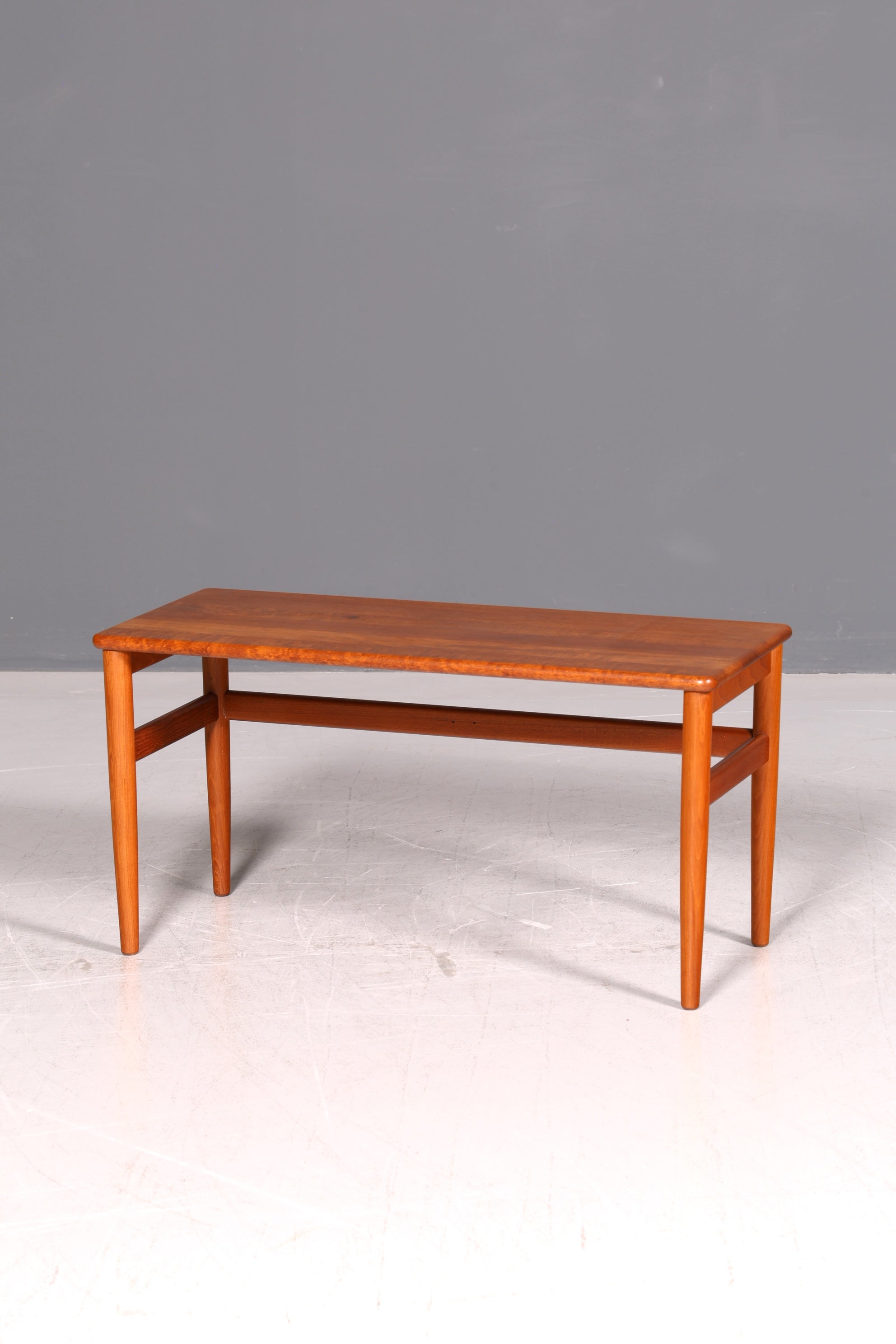 Wunderschöner Mid Century Couchtisch Teak Ablagetisch Vintage Coffee Table 70er Wohnzimmertisch 1 von 2