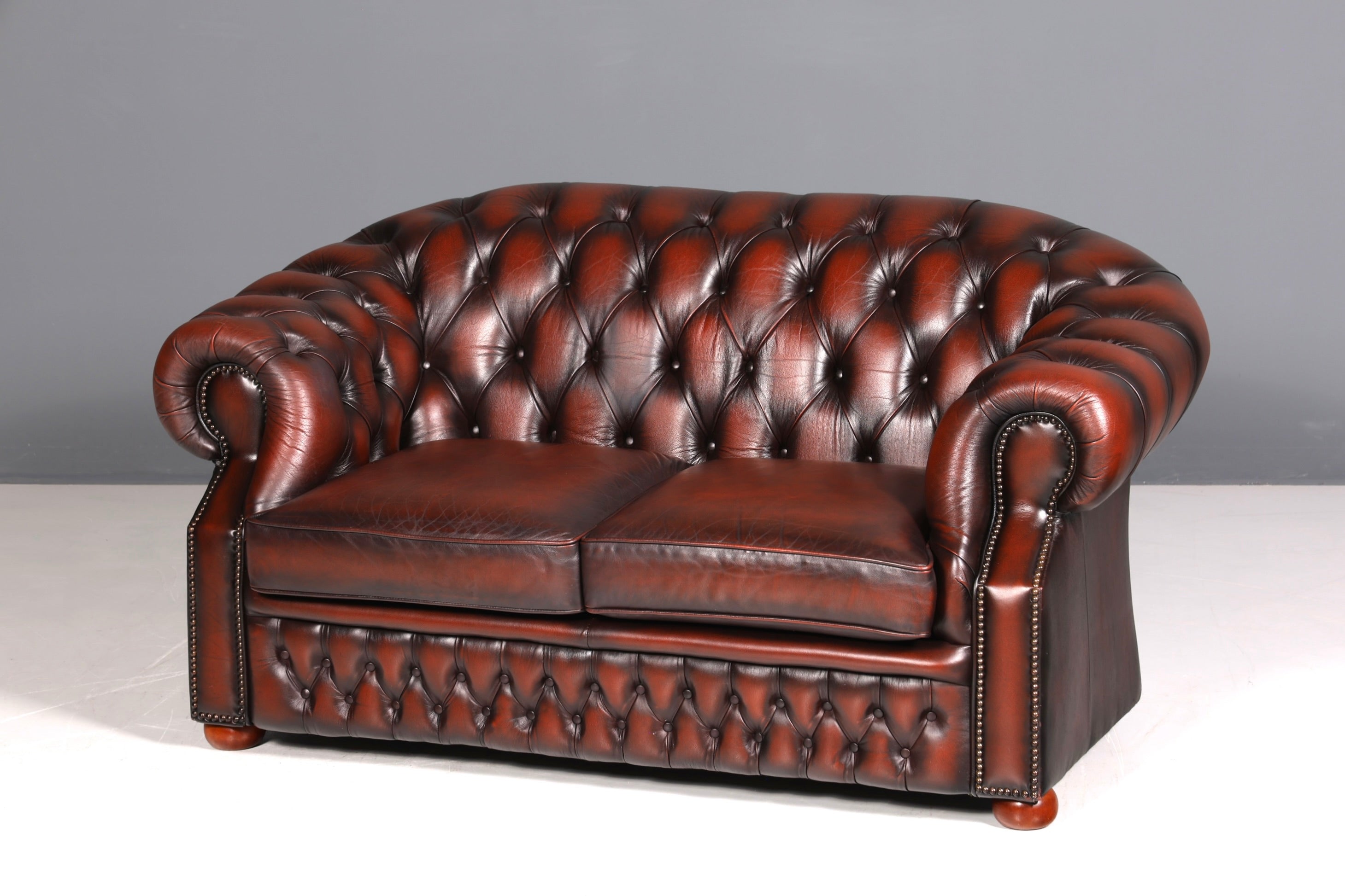 F857 Finish Wunderschöne Original Chesterfield Centurion 2-Sitzer Couch Englisches echt Leder Sofa UK