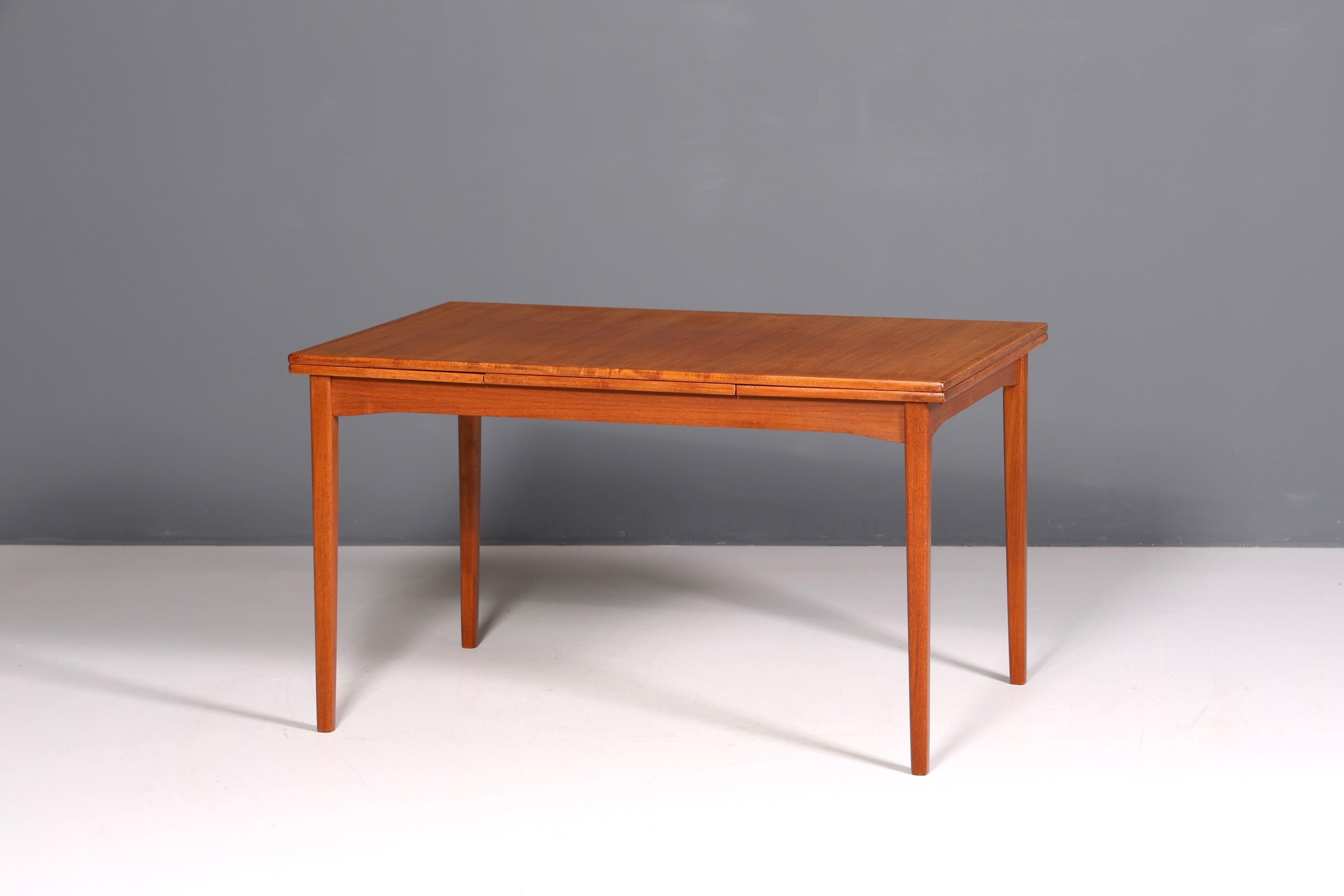 Stilvoller Mid Century Esstisch ausziehbarer Danish Design Teak Holz Küchentisch Esszimmer Tisch