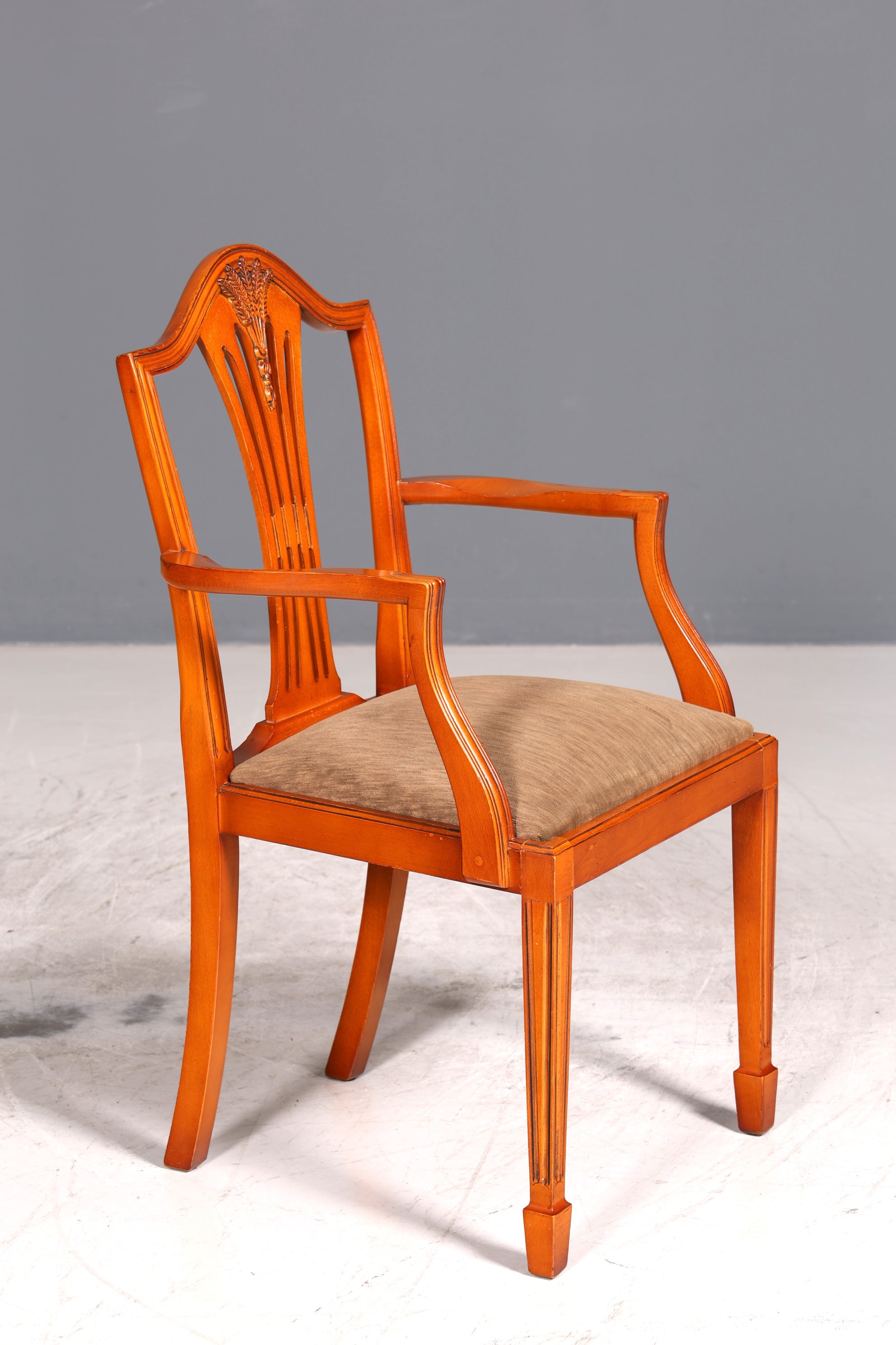 Edler Englischer Stuhl im Hepplewithe Stil Englisch Armlehnstuhl Dining Chair Küchenstuhl Sekretär Stuhl 2 von 2