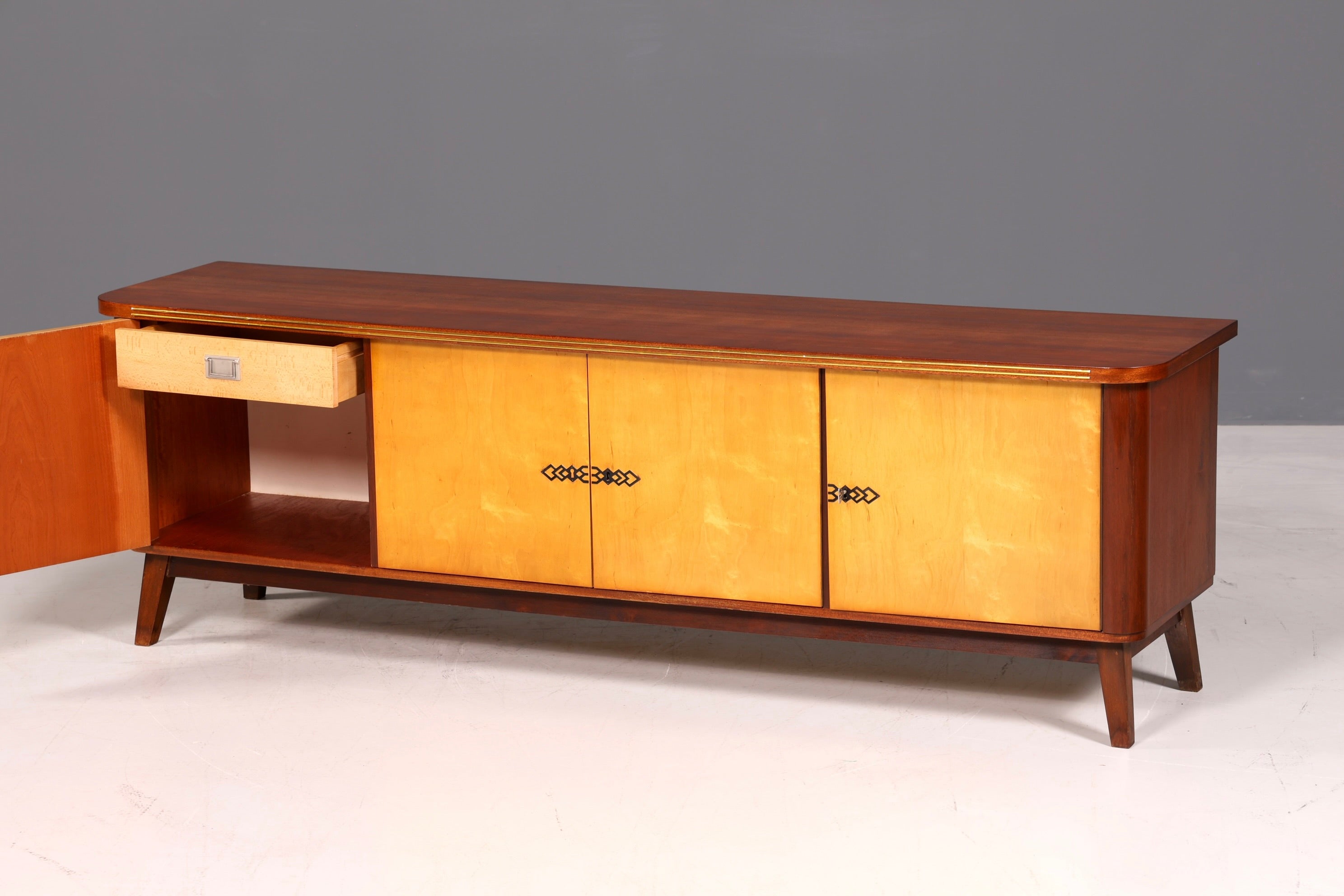G135 Finish Schlichtes Mid Century Sideboard Vintage TV Kommode 60s Schrank Longboard Retro Lowboard