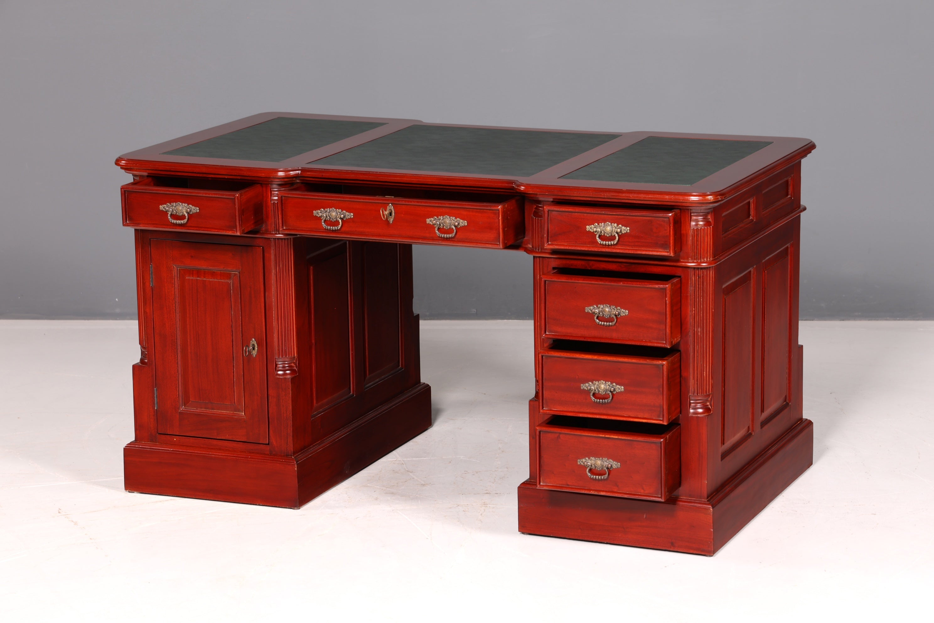 Wunderschöner Englischer Schreibtisch Mahagoni Lederauflage Bürotisch Office Desk Antik Vintage