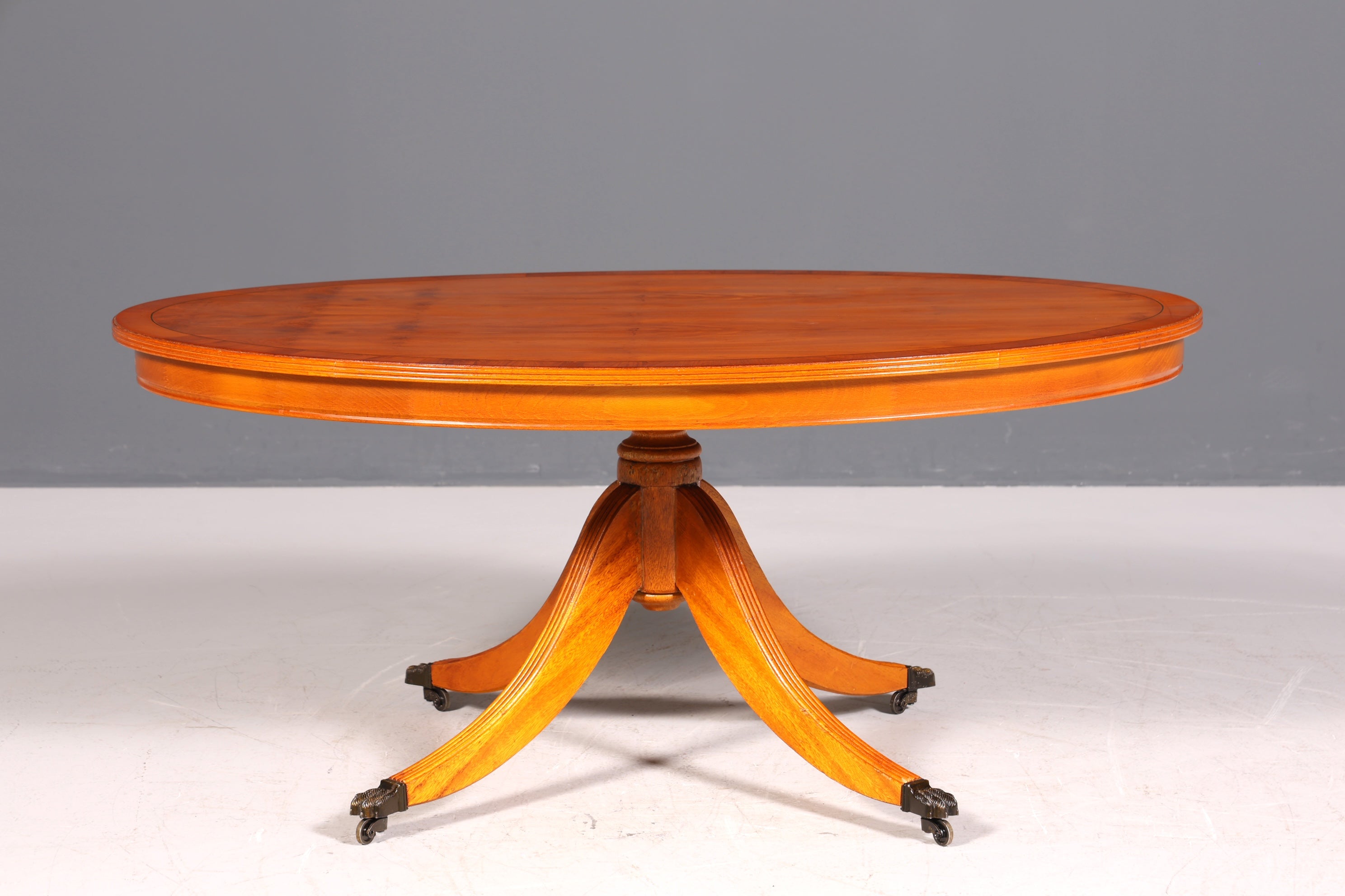 Traumhafter Englischer Tisch Couchtisch Englisch Antik Stil Eibe Ablagetisch Regency Stil