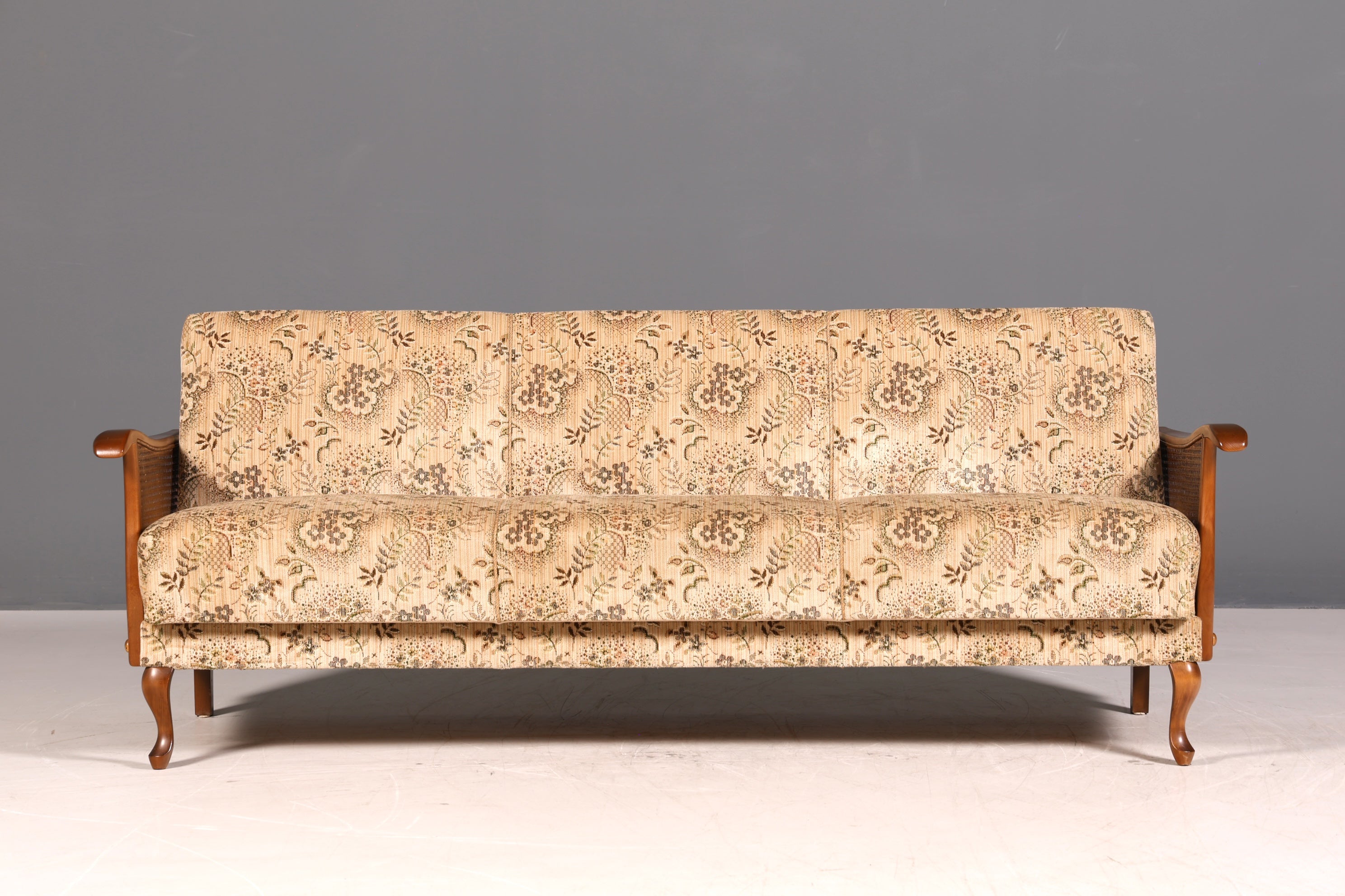 Wunderschöne Chippendale Couch Sofa 3-Sitzer Gästebett Polstersofa Antik Stil Wiener Geflecht Schlafsofa Wohnzimmer Lounge