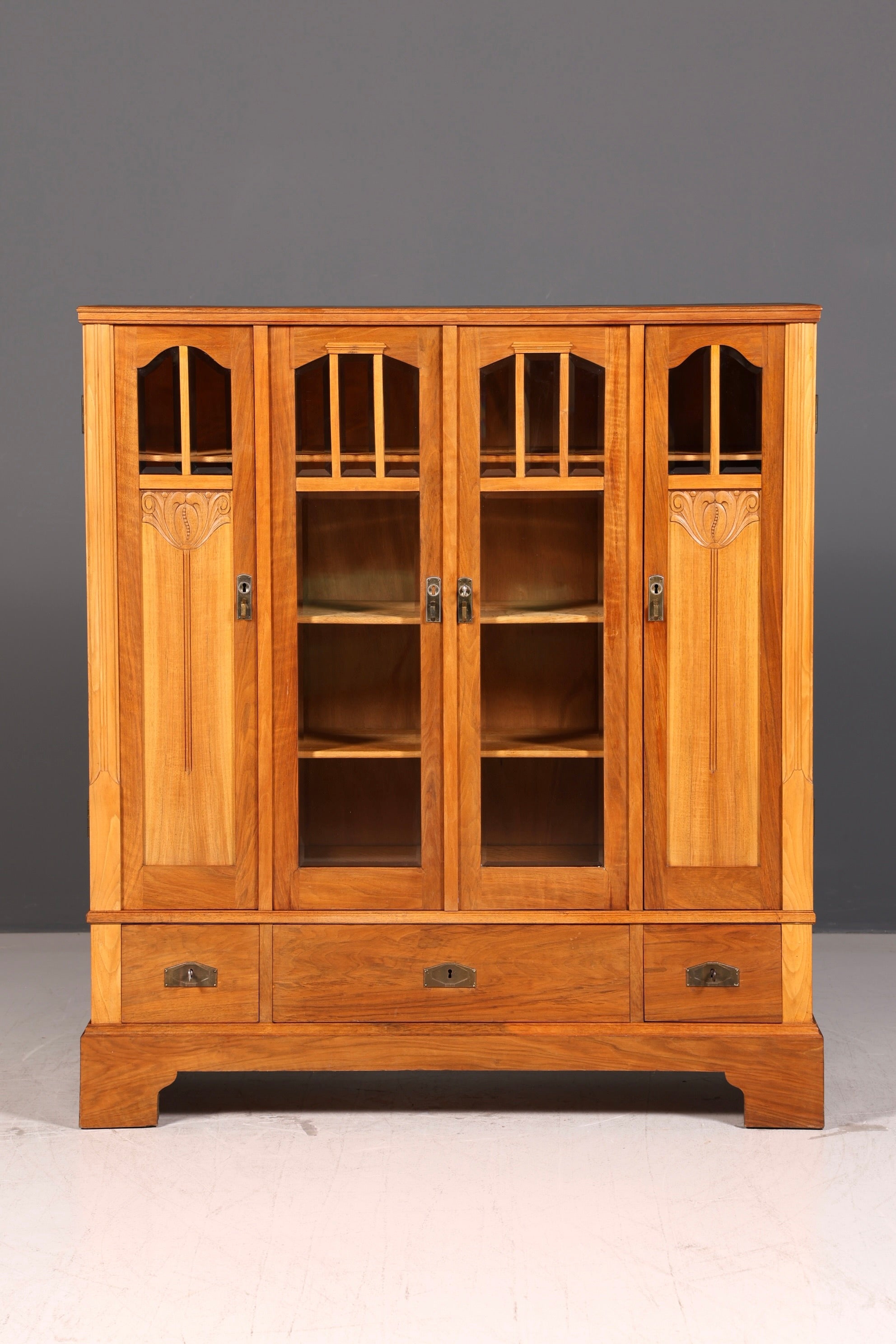 Traumhafte Jugendstil Vitrine Eiche Bücherschrank Antik Schrank Geschirrschrank Glasvitrine um 1900 Vintage