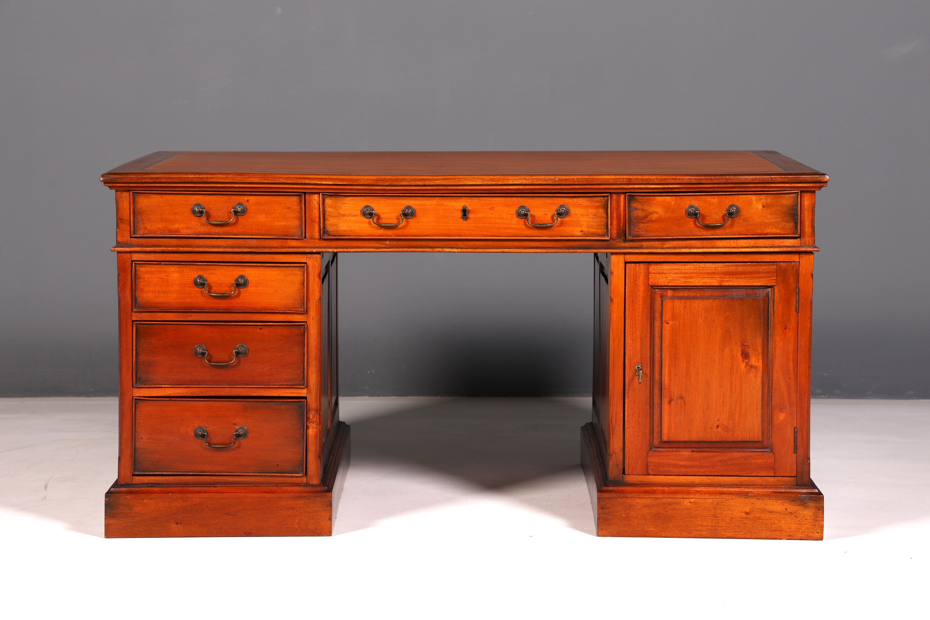 Wunderschöner Englischer Schreibtisch Mahagoni Bürotisch Antik Office Desk Partnerdesk Schreibtisch