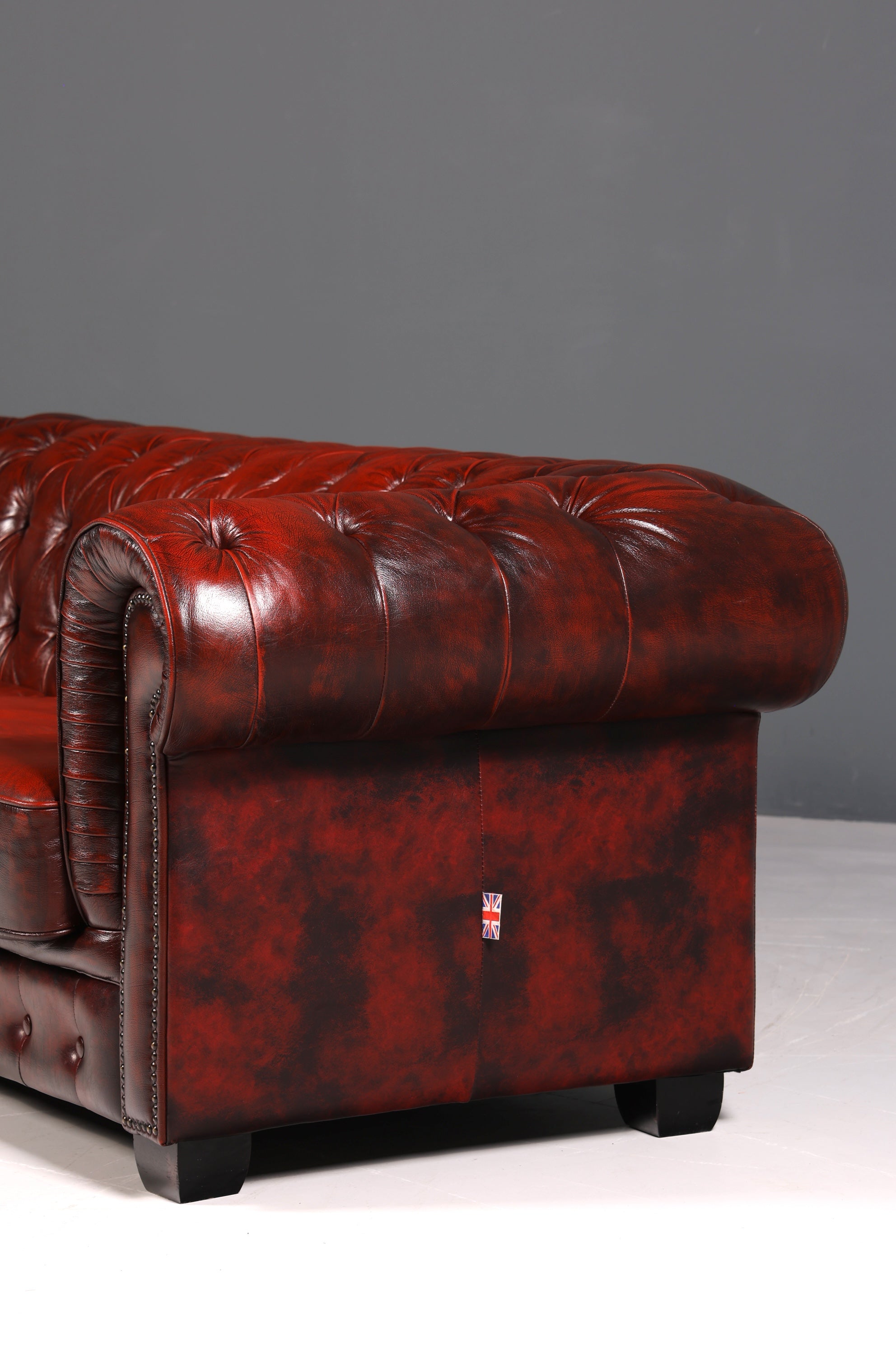 F956 Finish cm Wunderschönes Original Chesterfield Sofa 3- Sitzer echt Leder Oxblood Couch Englisch