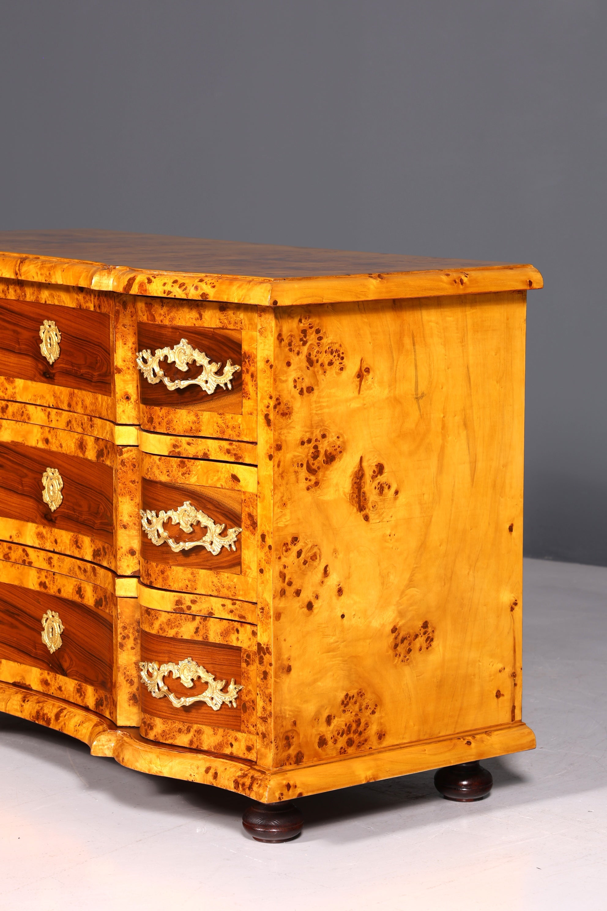 Royal Baroque style sideboard, Louis XVI style chest of drawers, antique style chest of drawers