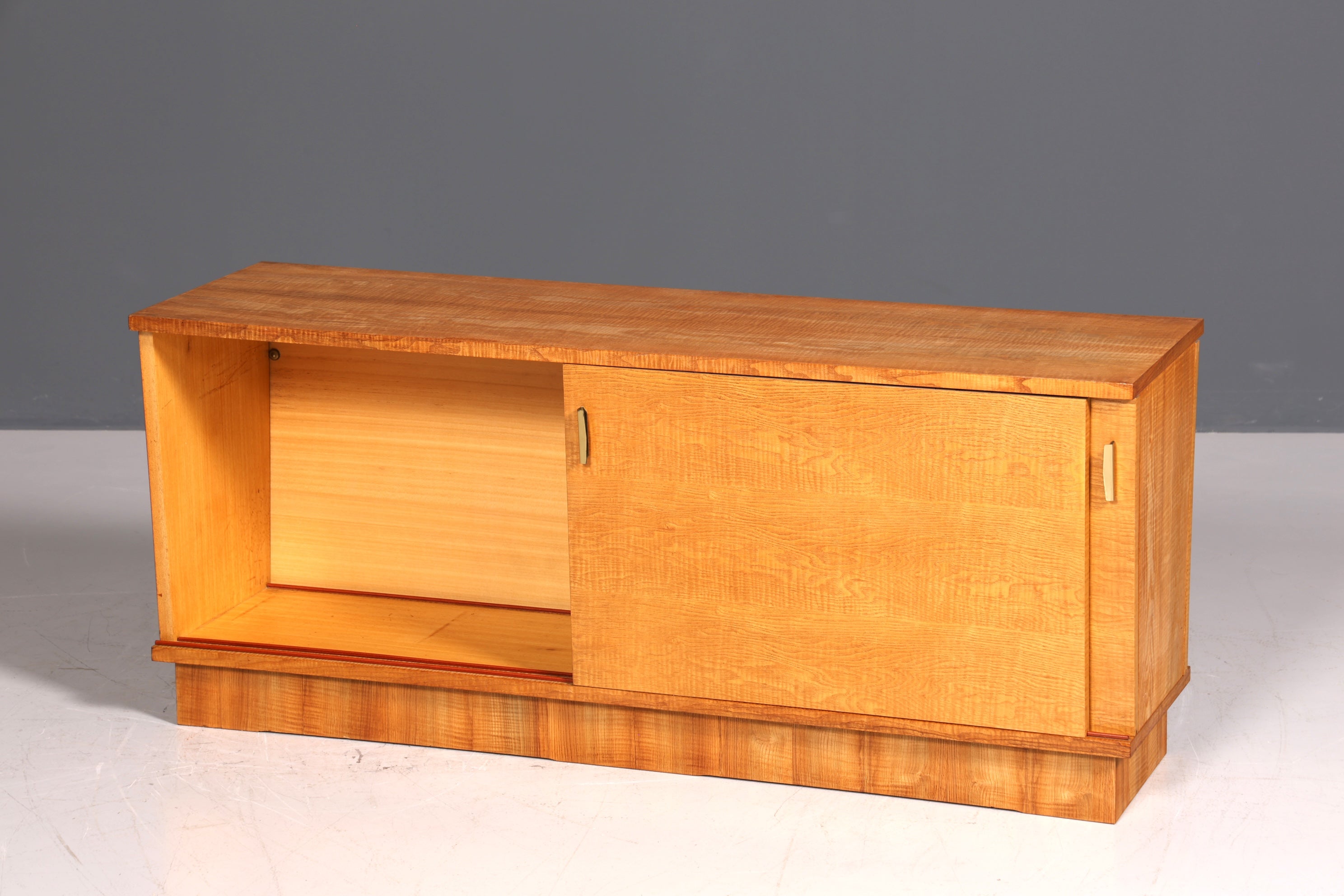 Traumhaftes Mid Century Sideboard Vintage Schrank Schiebetür Kommode TV Schrank 60s