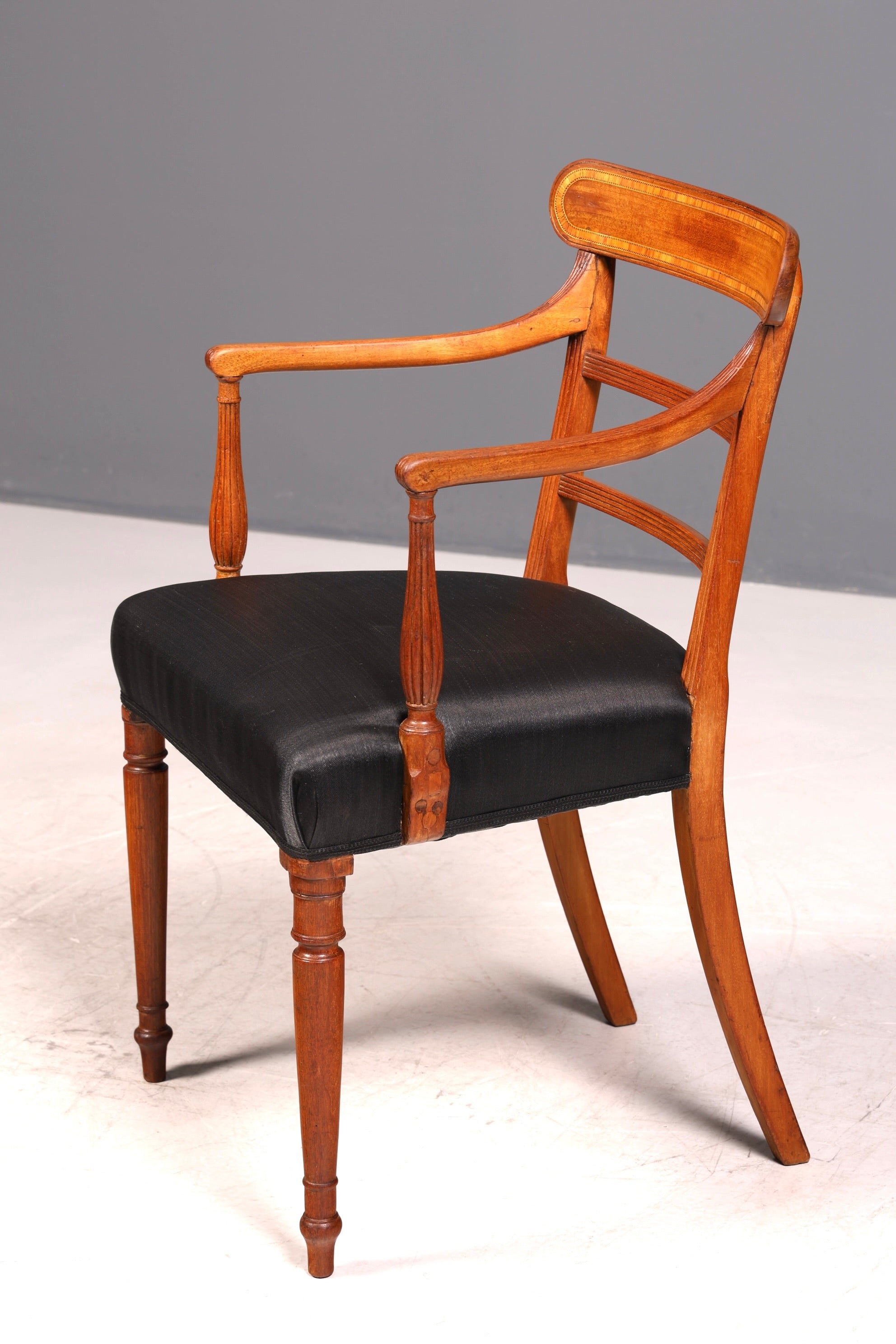 NOCH NICHT HOCHLADEN (Flecken sichtbar, neue Fotos werden gemacht) G385 cm Finish Wunderschöner Englischer Stuhl UK Küchenstuhl Antik Stil Sekretär Stuhl Polsterstuhl (Kopie)