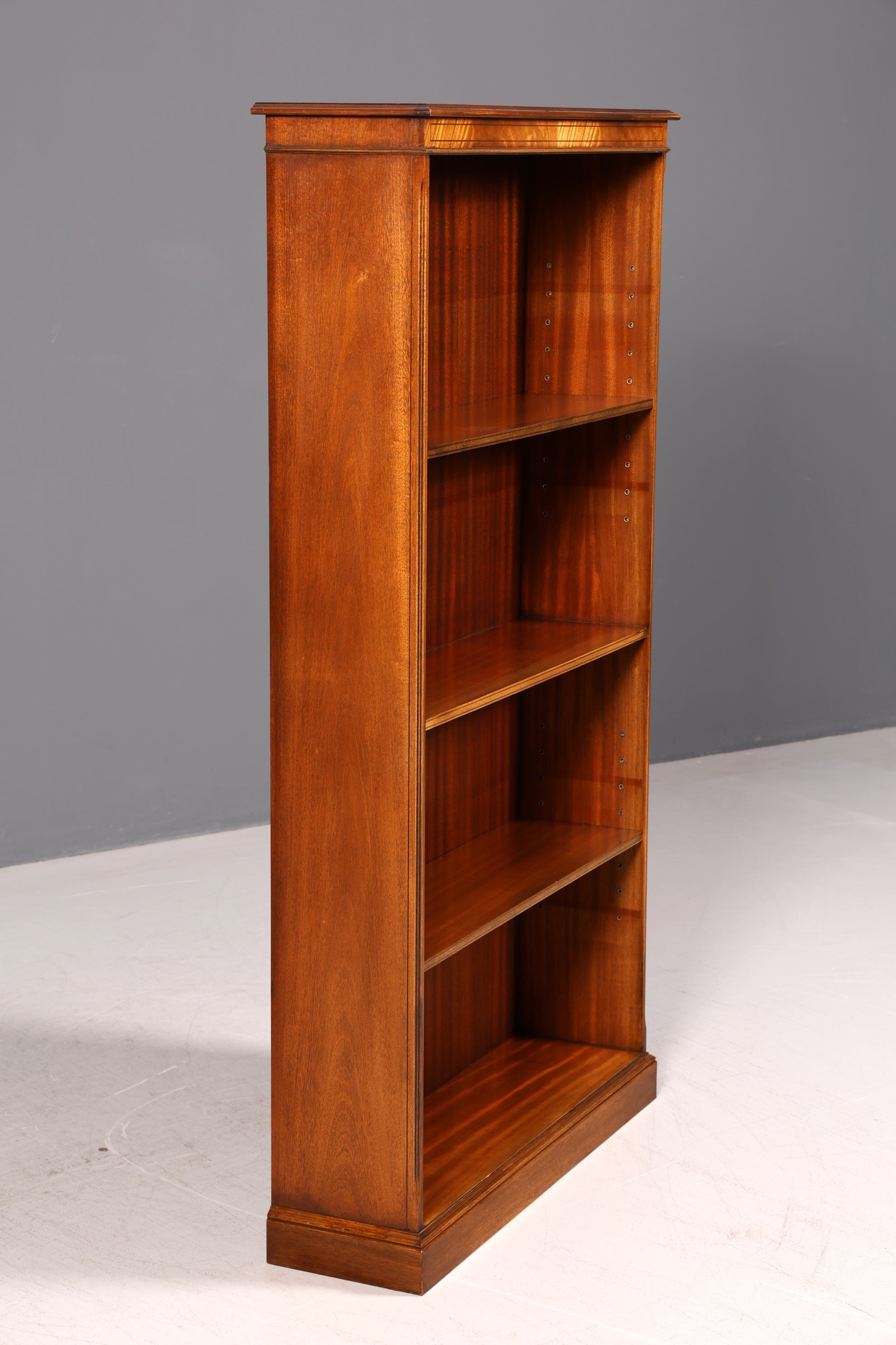 Wunderschönes Englisches Bücherregal Regal Bookshelf 60s Standregal Bücherschrank Holz Vintage
