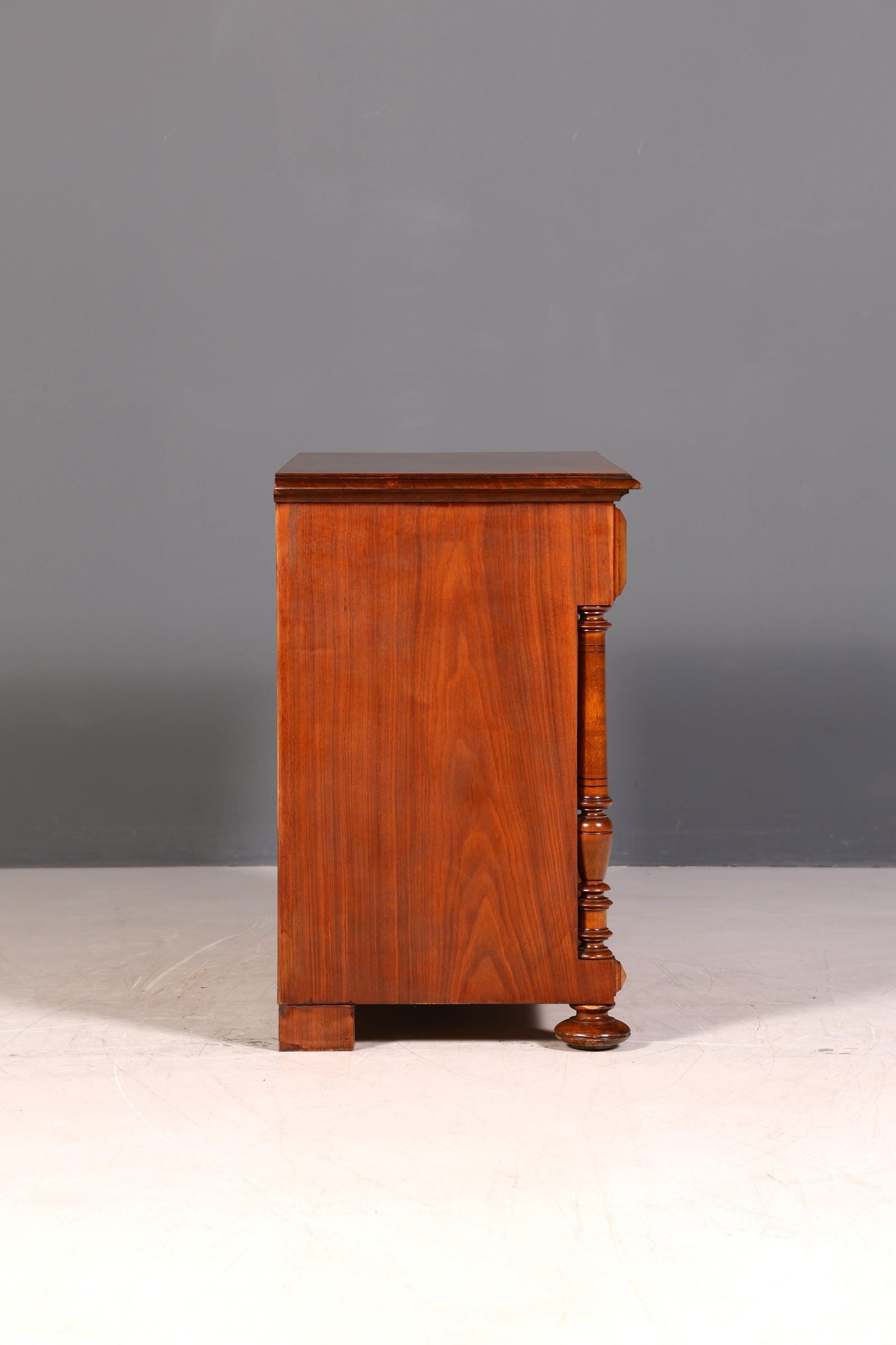 G777 Finish Wunderschöne Gründerzeit Kommode Louis Philippe Nussbaum Schubladen Kommode Sideboard um 1880 (Kopie)