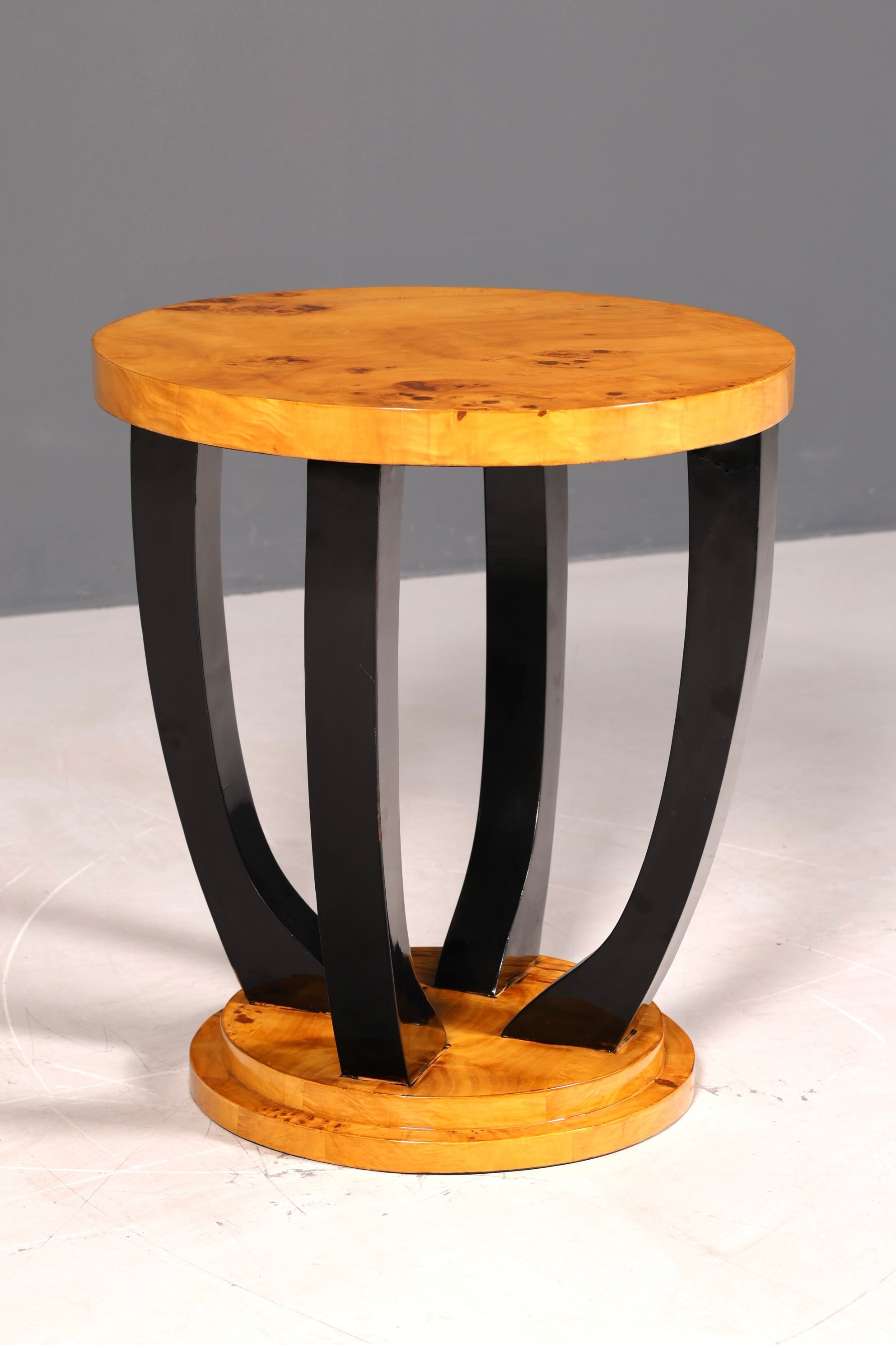 Traumhafter Art Deco Stil Beistelltisch Antik Stil Tisch Luxus Couchtisch Birke Ablagetisch