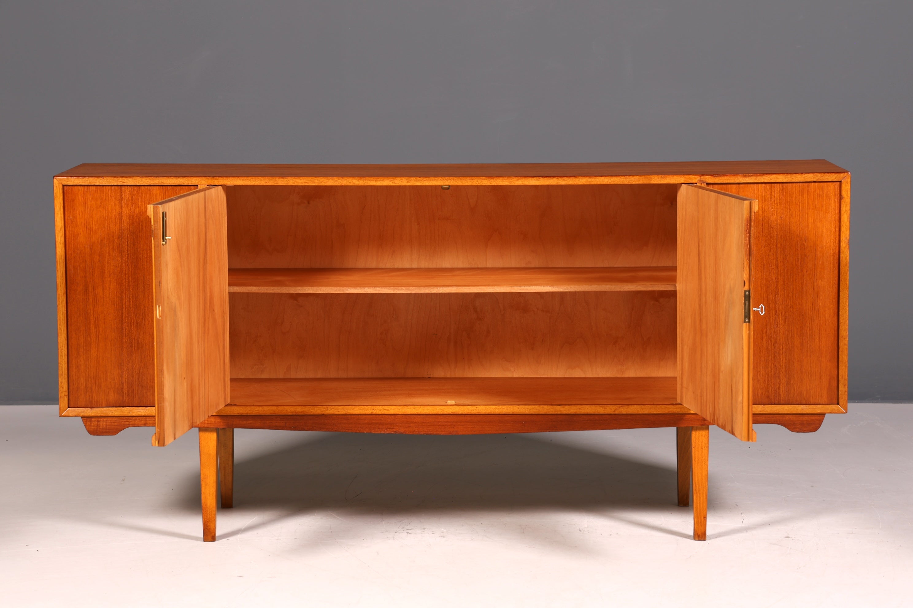 G330 Finish Wunderschönes Mid Century Sideboard Vintage TV Kommode 60s Schrank (Kopie)
