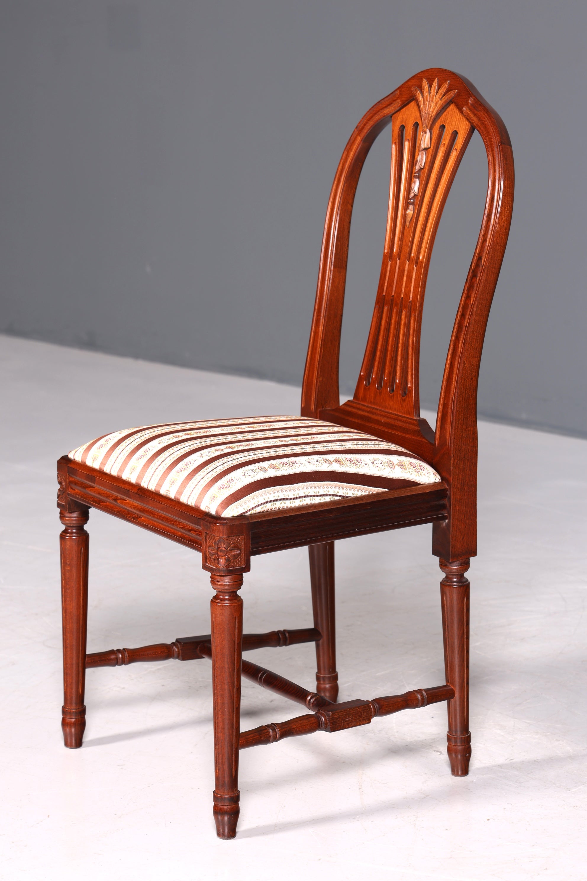 Dreamy chair in Gustavian style, English kitchen chair, antique style secretary chair