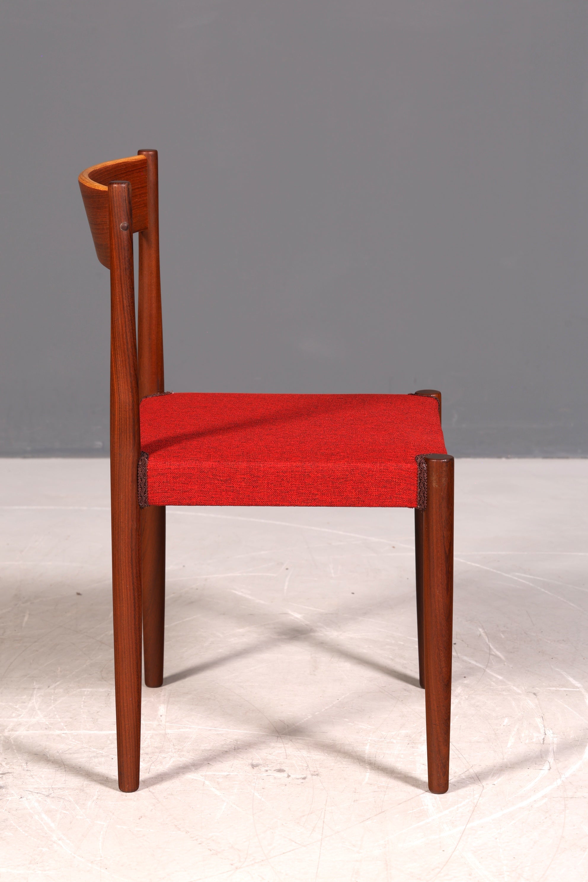 Eleganter Mid Century Stuhl Danish Design Vintage Esszimmerstuhl Retro Küchenstuhl Holz