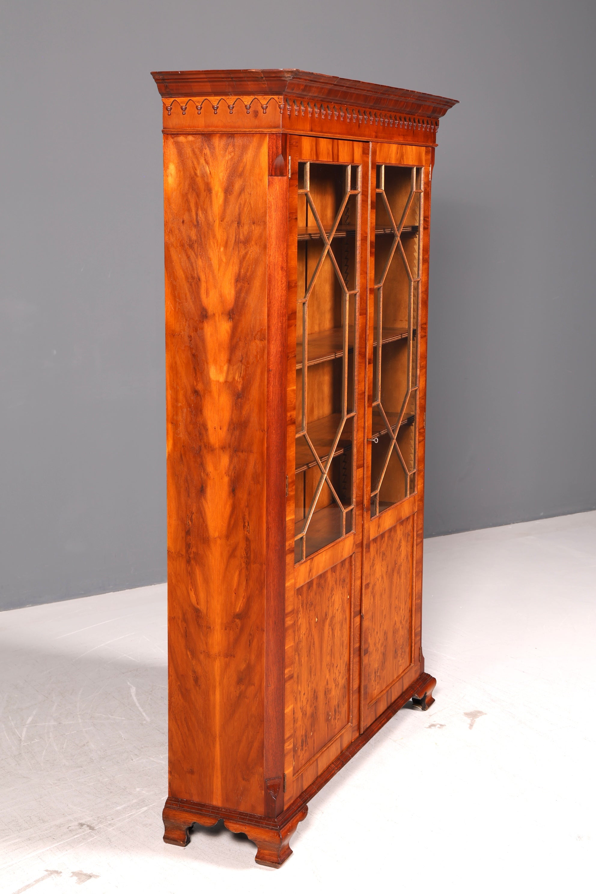 Dreamlike Bevan Funnell Reprodux English bookcase yew display cabinet library bookshelf vintage