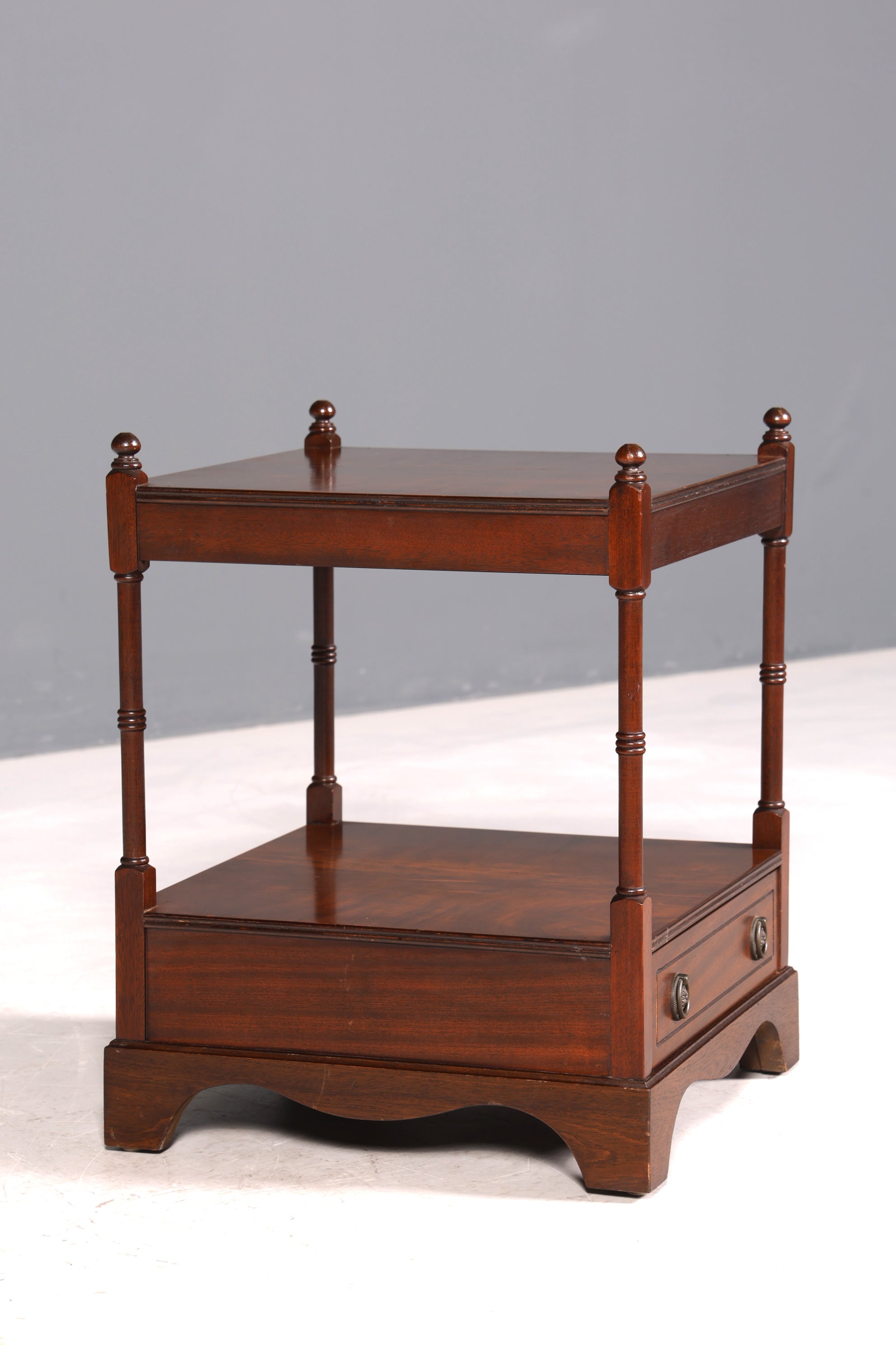 F978 Finish cm Traumhafter Englischer Tisch Couchtisch Englisch Antik Stil Mahagoni Ablagetisch Empire Stil Beistelltisch