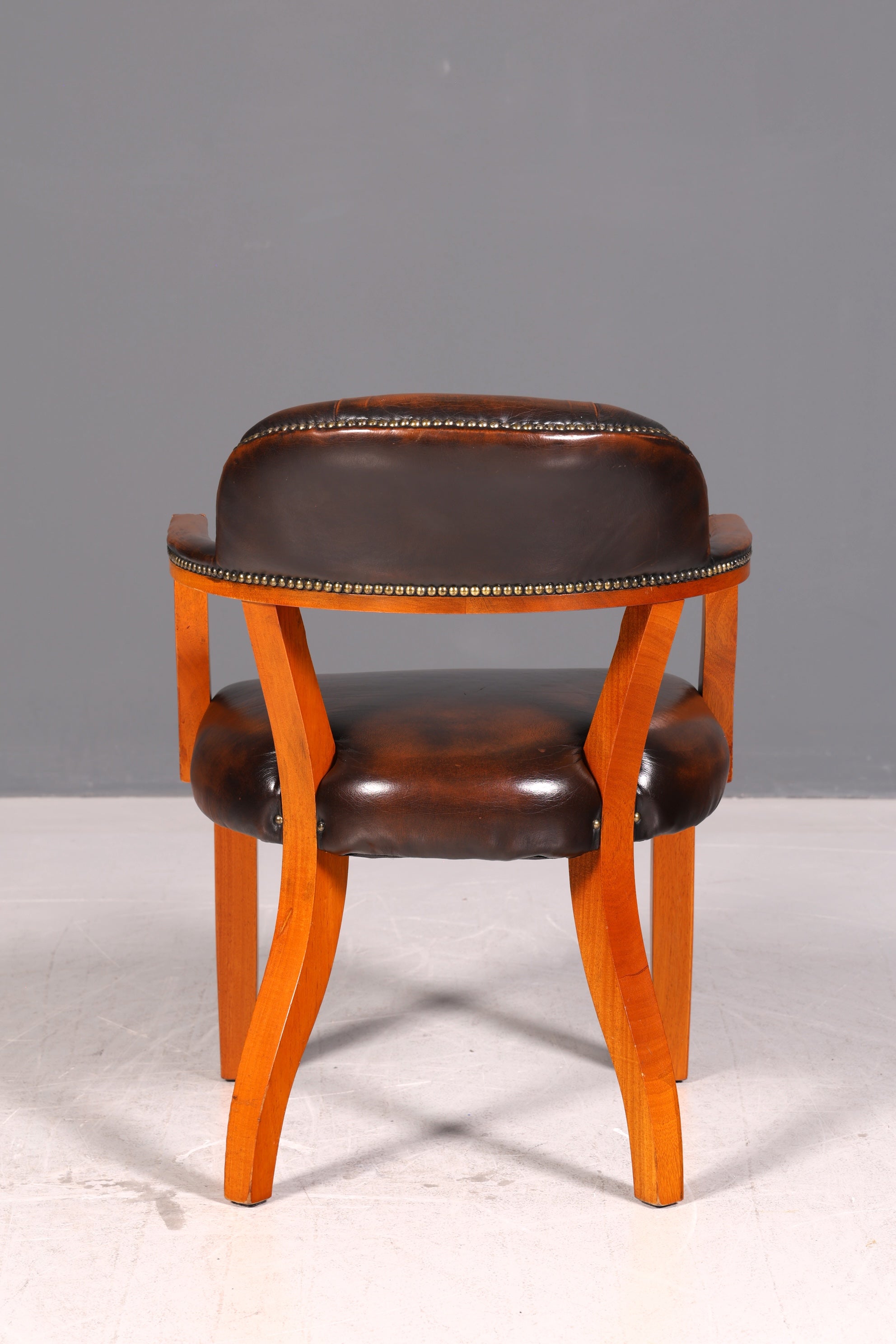 Wunderschöner Chesterfield Armlehnstuhl Braun Echt Leder Englisch Bürostuhl Schreibtischstuhl Sekretär Stuhl Court Chair 3 von 4