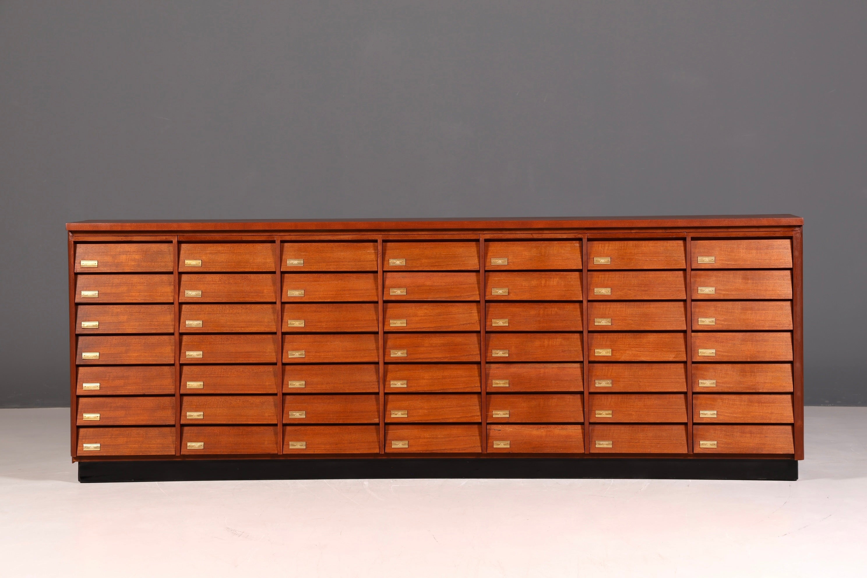 G116 Finish Wunderschöne Mid Century Kommode Vintage Bauhaus Apotheker Schrank Retro Schubladenkommode