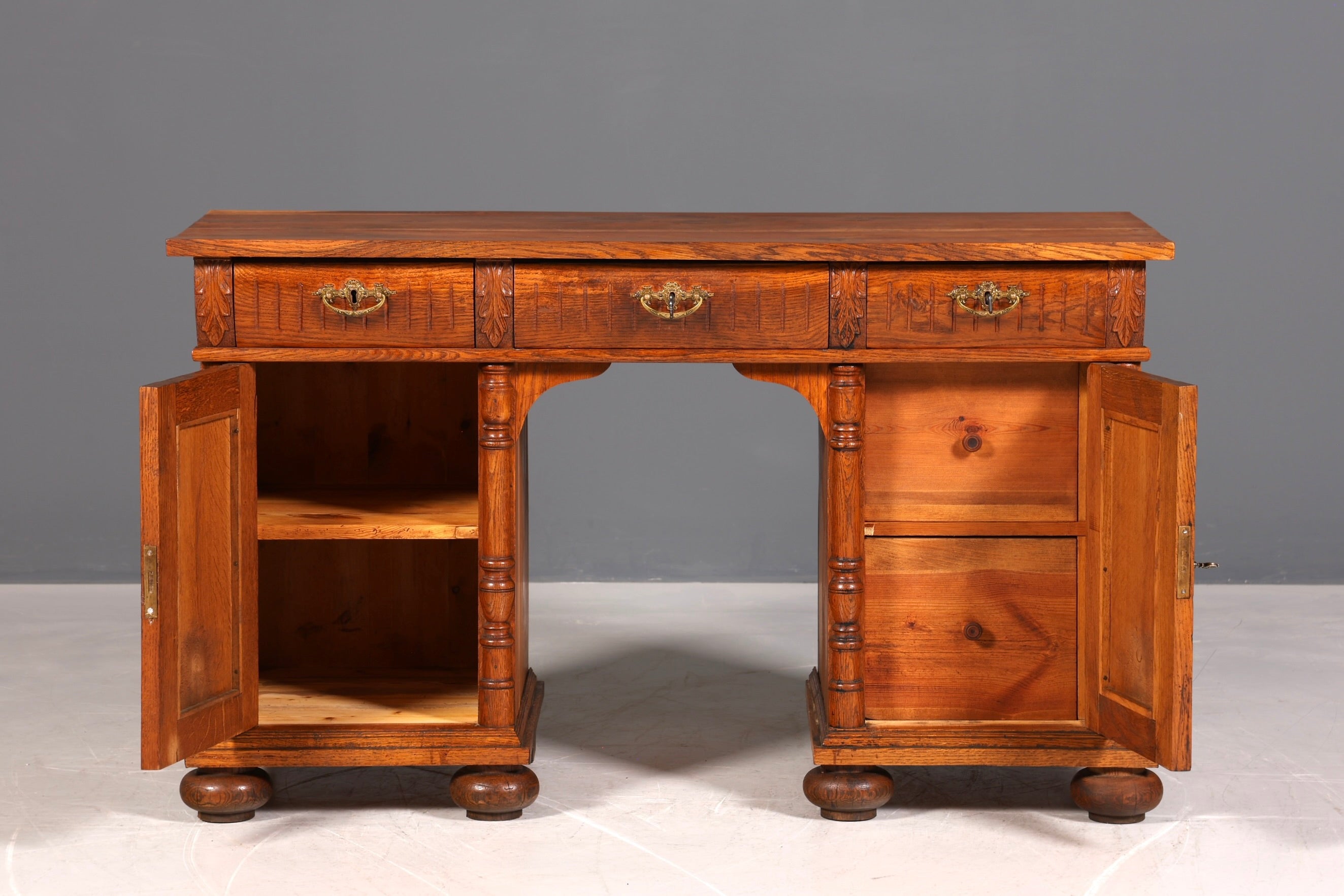 Traumhafter Gründerzeit Schreibtisch Jugendstil Bürotisch echt Holz Antik Office Desk