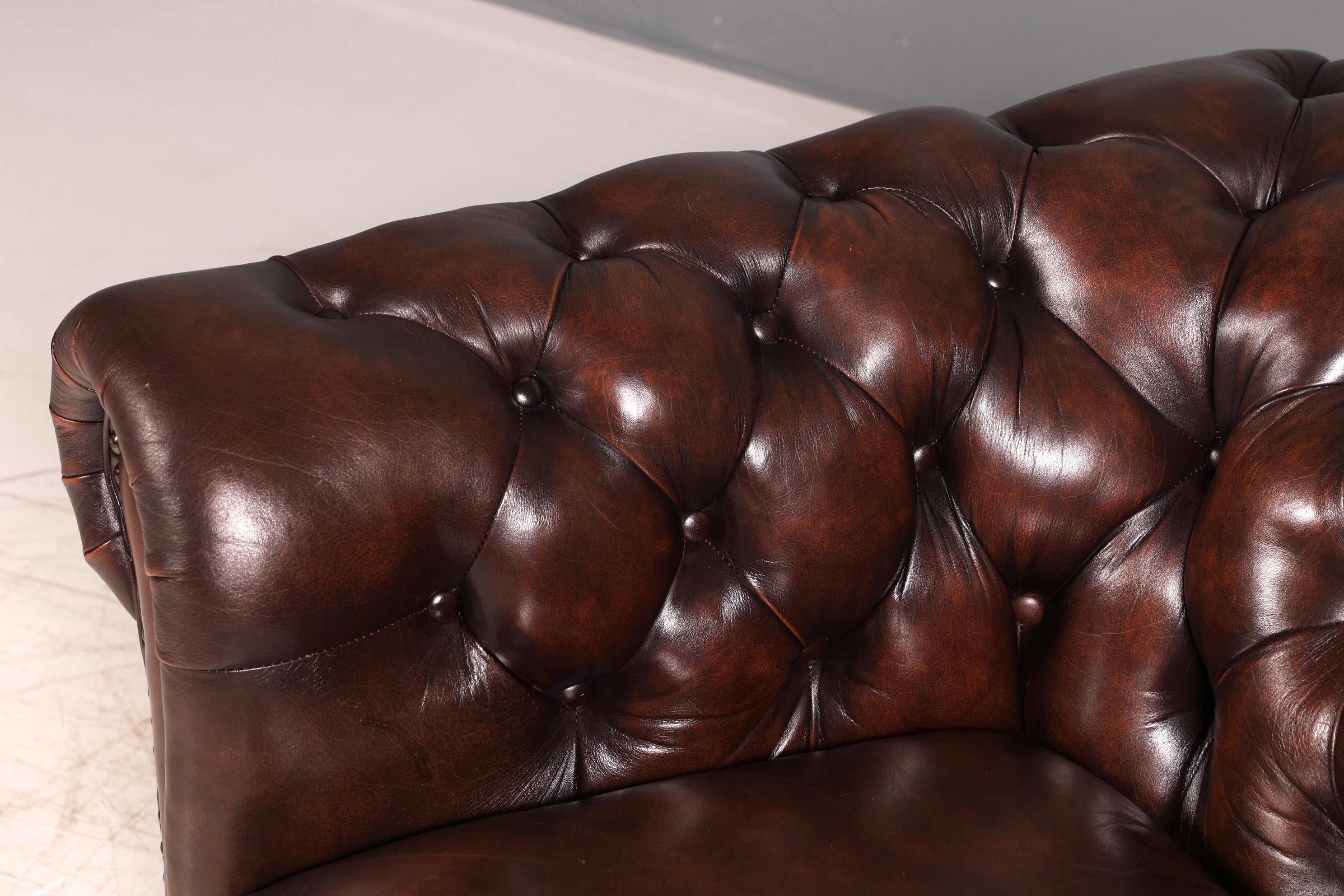 Edler Original Chesterfield Sessel Englischer Armlehnsessel Herrensessel Ledersessel England
