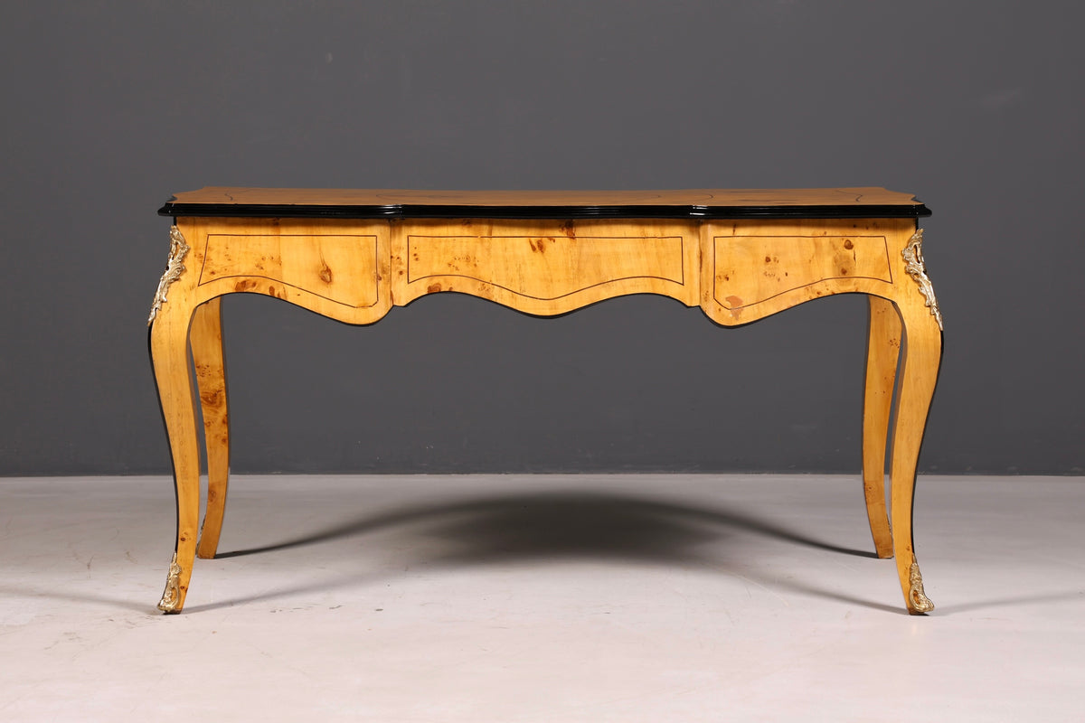 Prachtig bureau in Louis-XV-stijl, Franse kantoortafel in antieke stijl, massief houten bureau