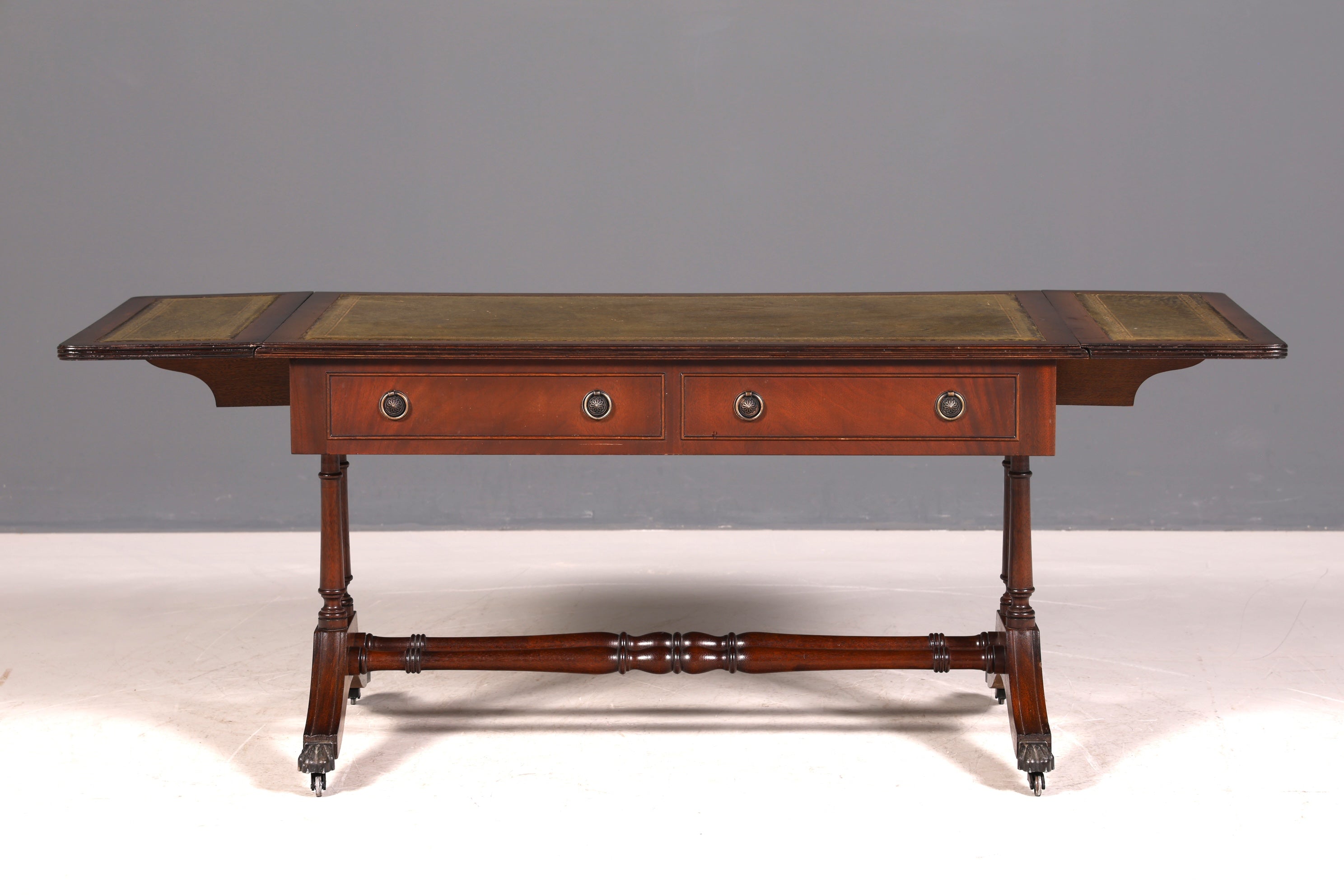 G050 Finish Traumhafter Englischer Tisch Couchtisch Englisch Antik Stil Mahagoni Ablagetisch Empire Stil Beistelltisch