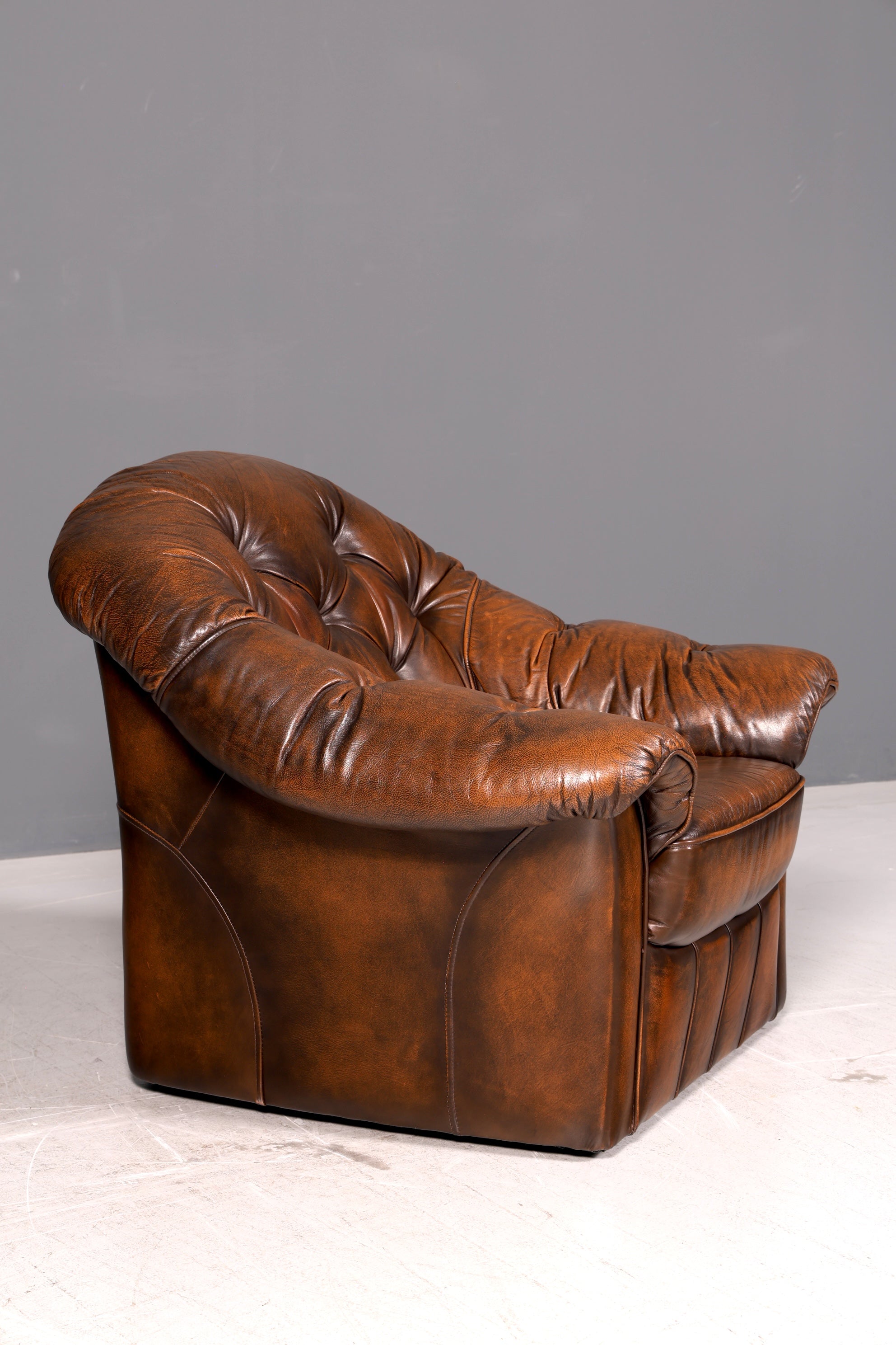 Wunderschöner Chesterfield Sessel mit Hocker Echtleder braun Ledersessel Englisch Vintage