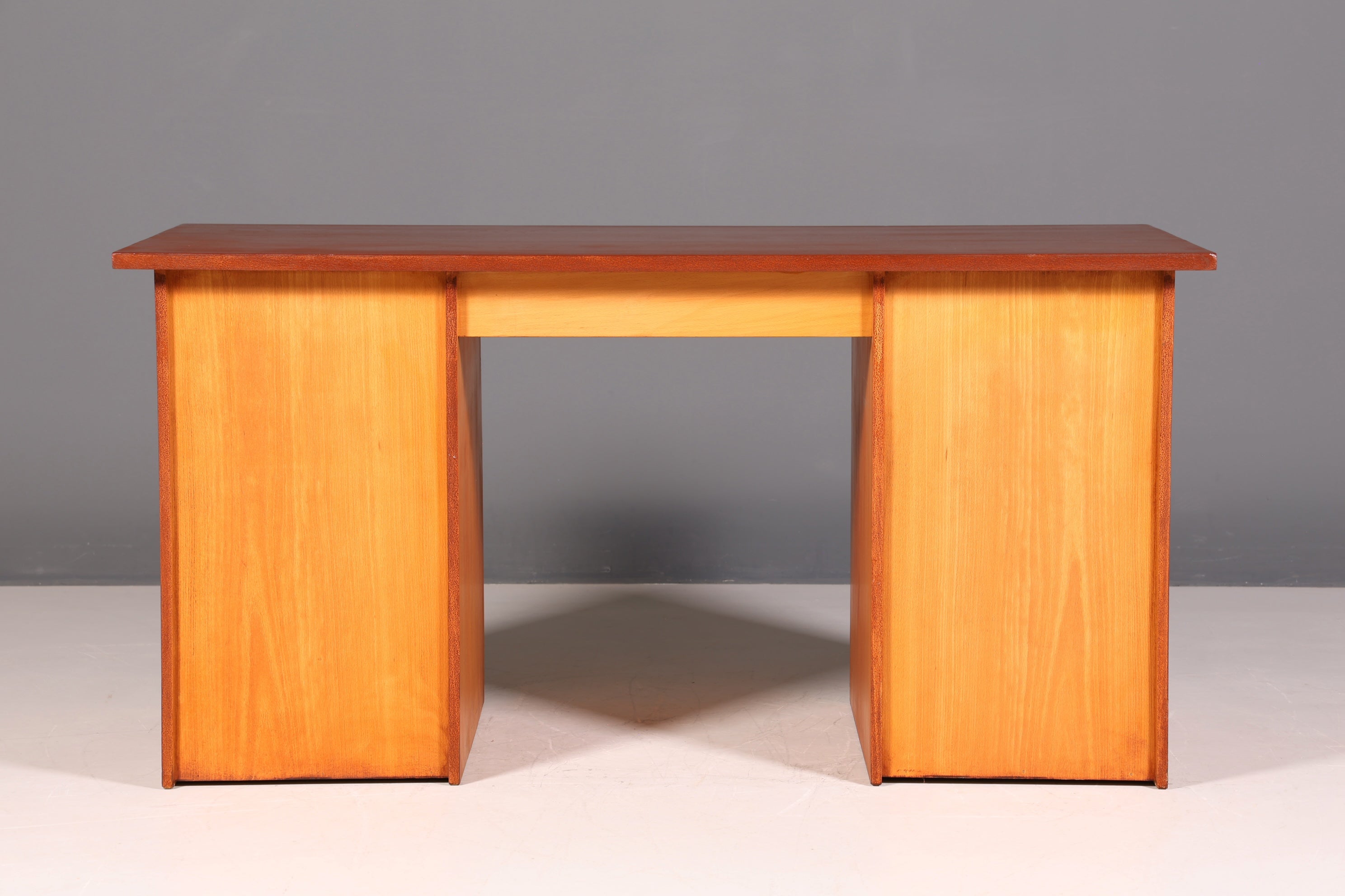 Wunderschöner Bauhaus Rollladen Schreibtisch Mid Century echt Holz Bürotisch Office Table