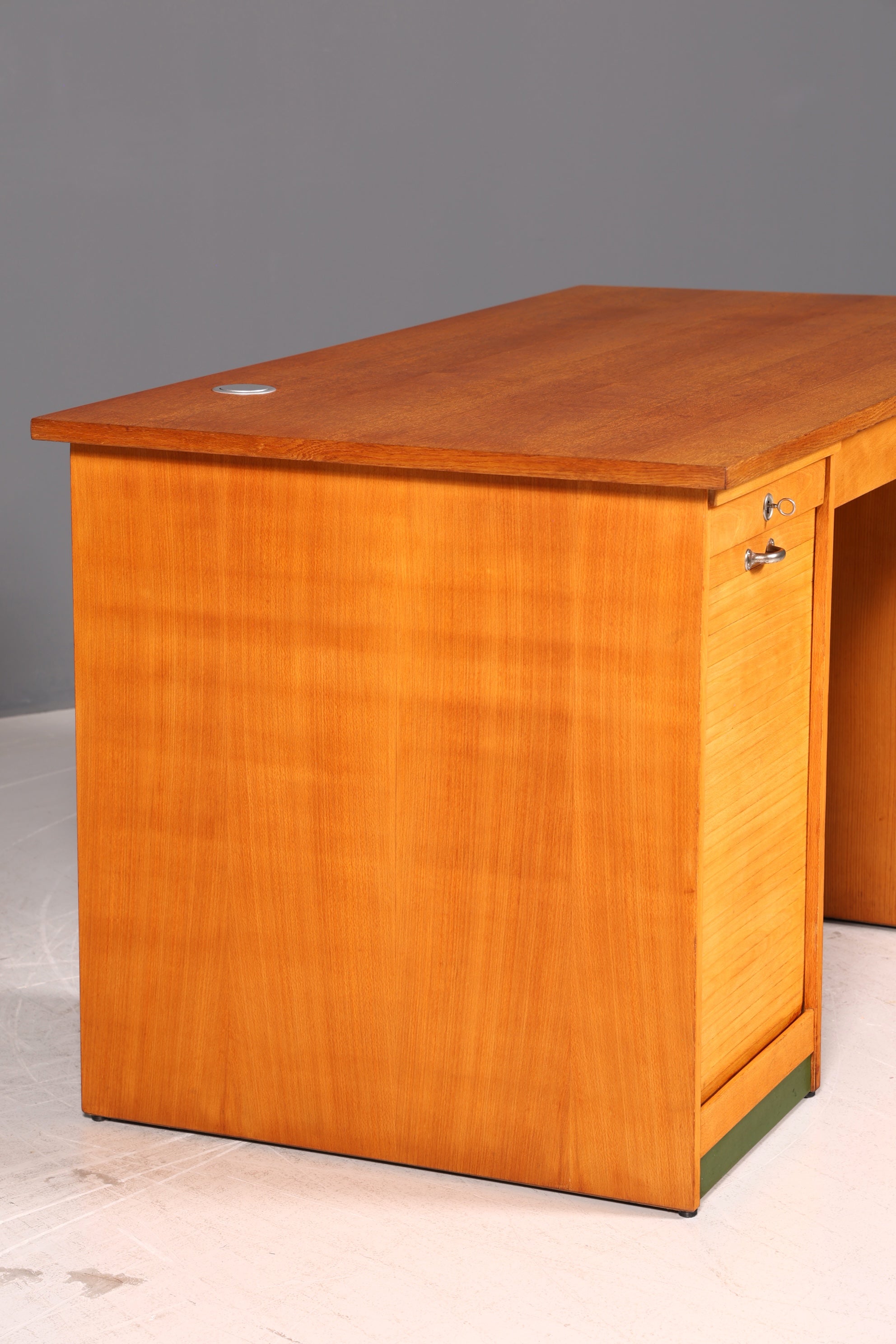 Wunderschöner Bauhaus Rollladen Schreibtisch Mid Century Echt Holz Bürotisch Office Table Vintage