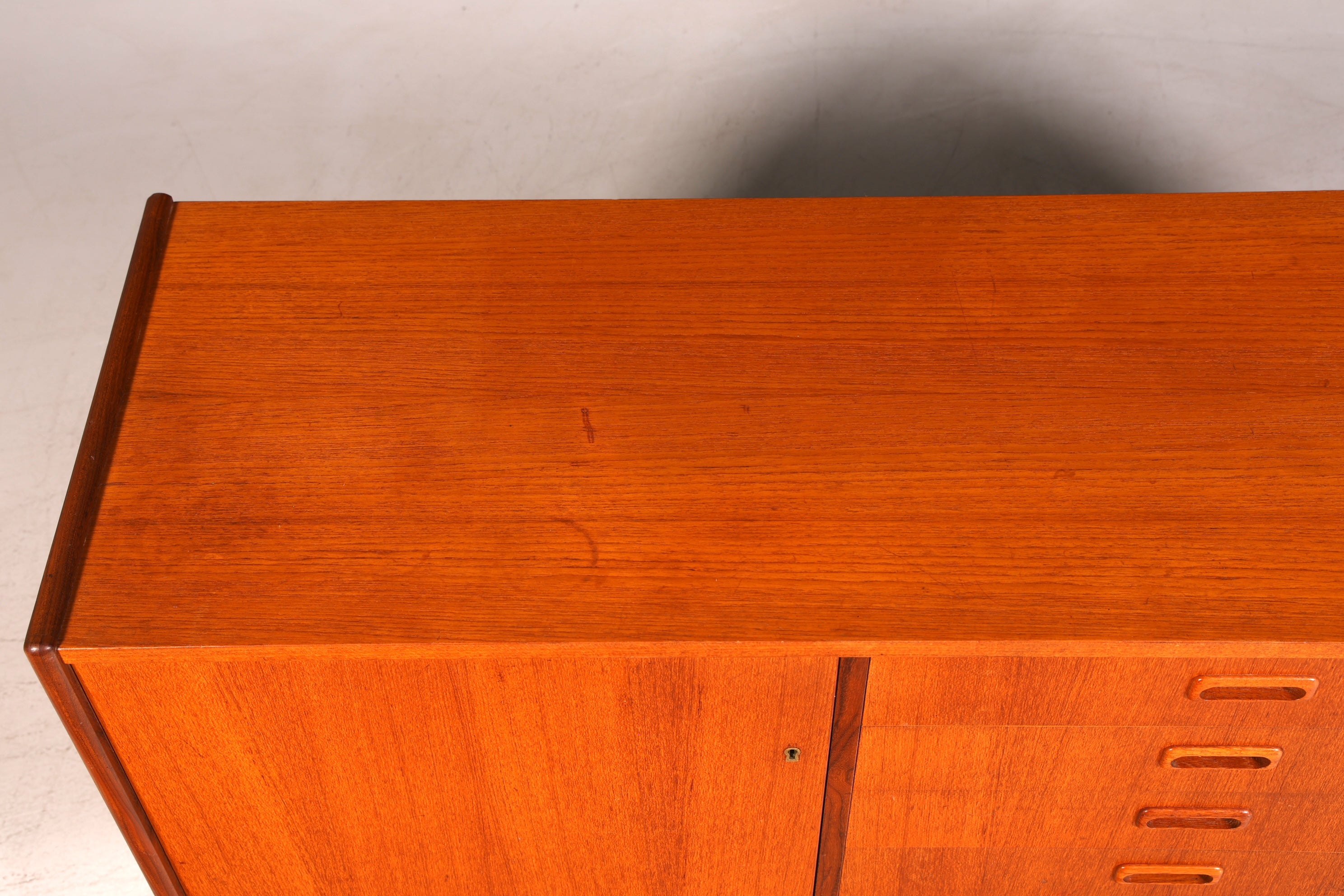 G613 Finish cm Wunderschönes Mid Century Sideboard Vintage TV Kommode 60s Schrank (Kopie)