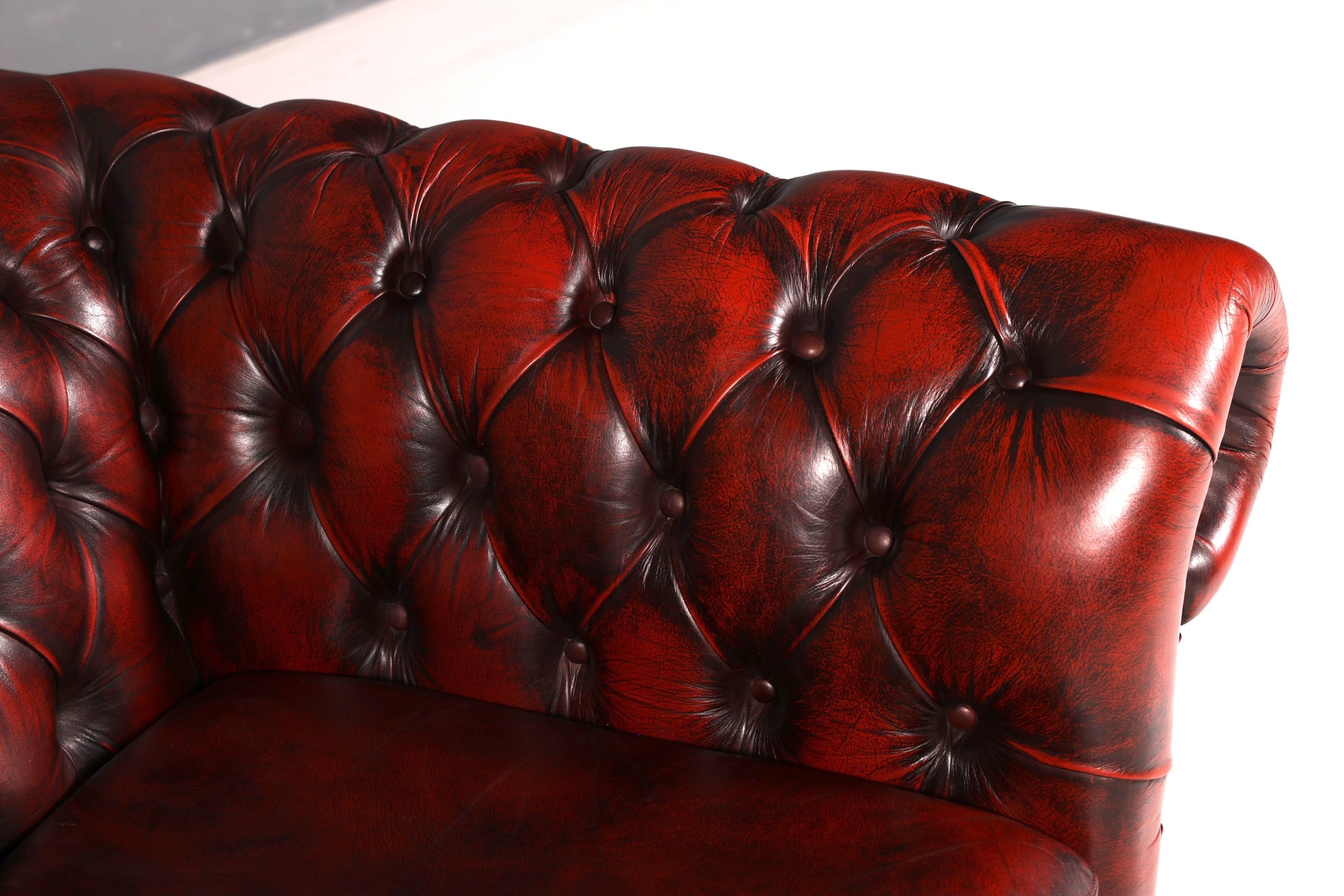 Stijlvolle originele Chesterfield fauteuil oxblood echt leer Engelse armstoel herenfauteuil antieke leren fauteuil