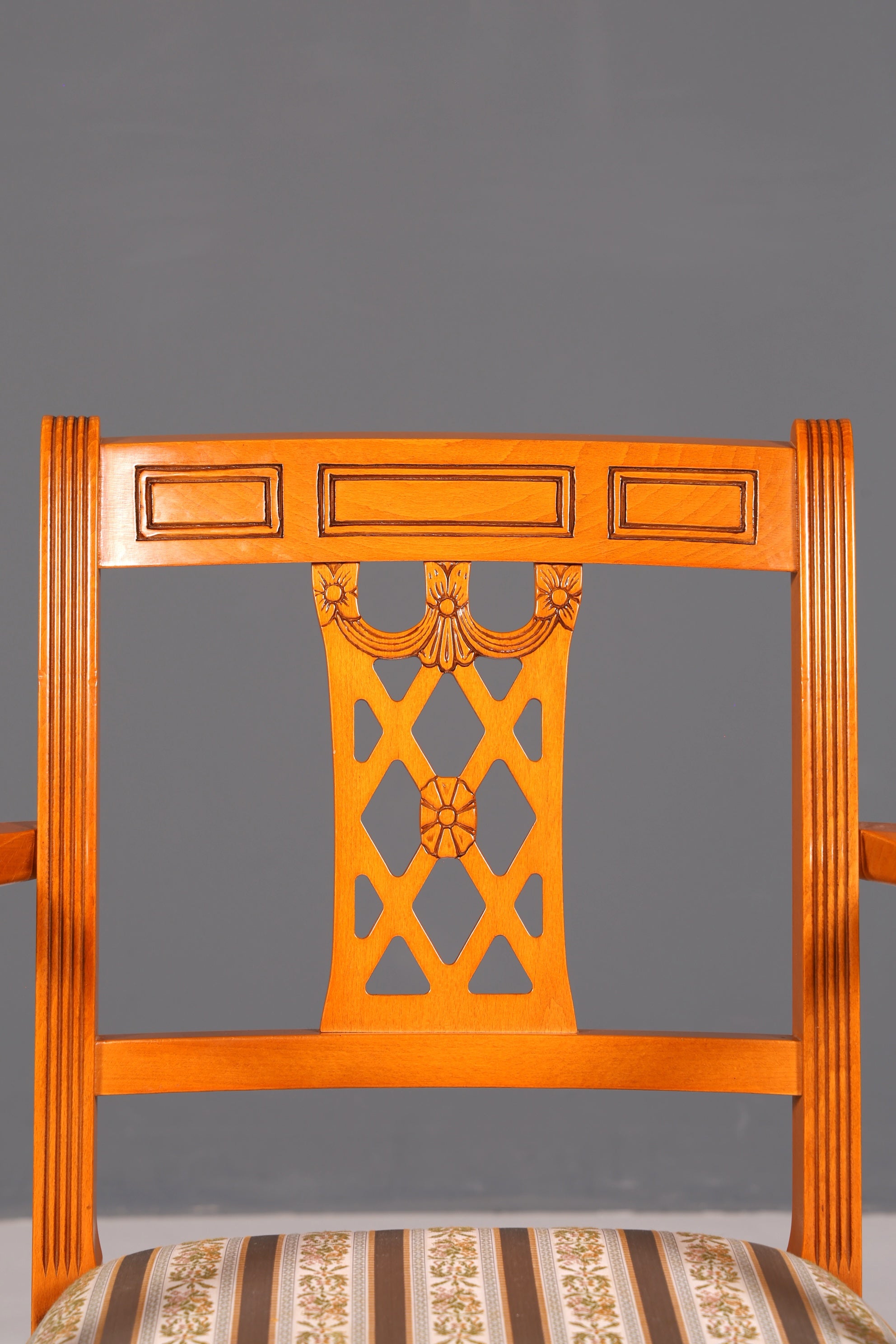 G058 Finish Wunderschöner Englischer Stuhl UK Küchenstuhl Antik Stil Sekretär Stuhl Polsterstuhl