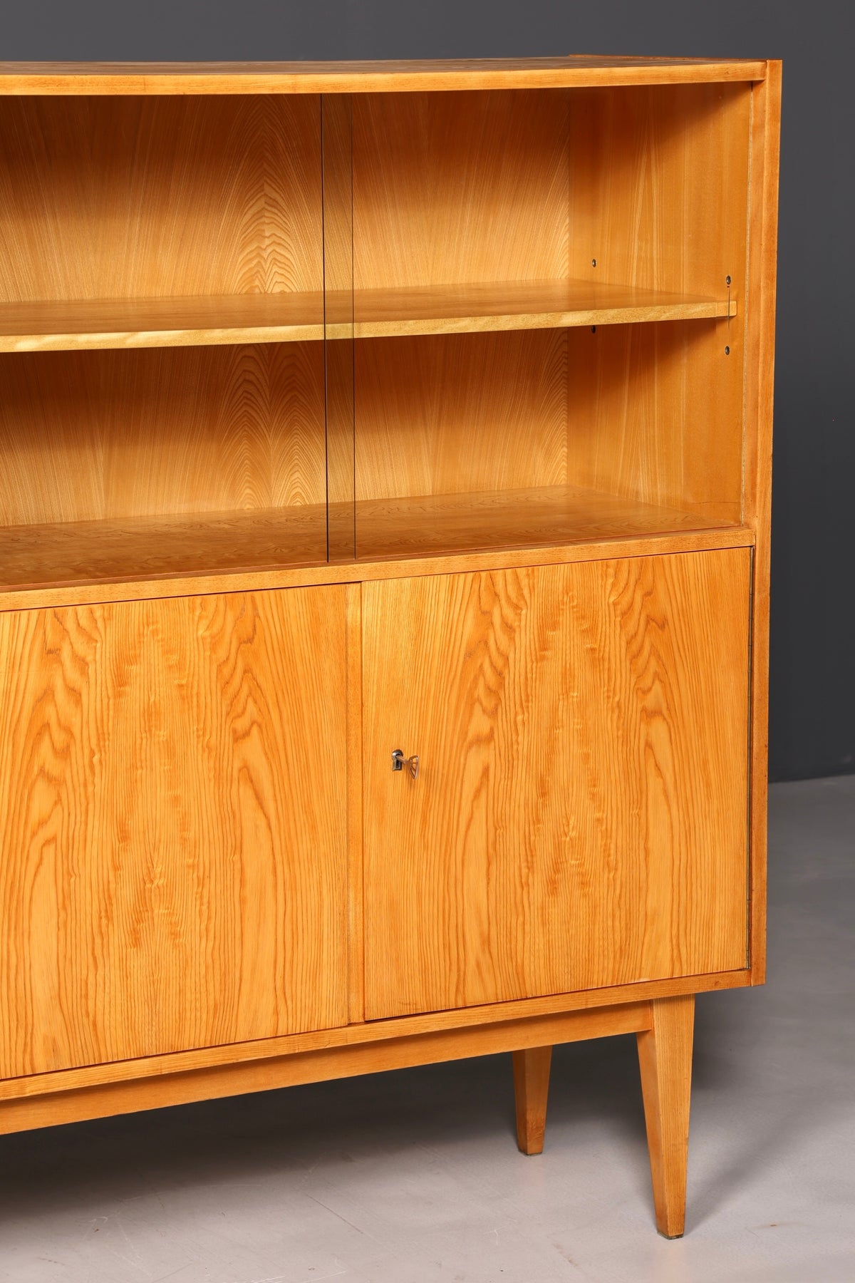 Prachtige originele Hellerau-kast, mid-century-vitrinekast, Franz Ehrlich 602, dressoir, boekenkast