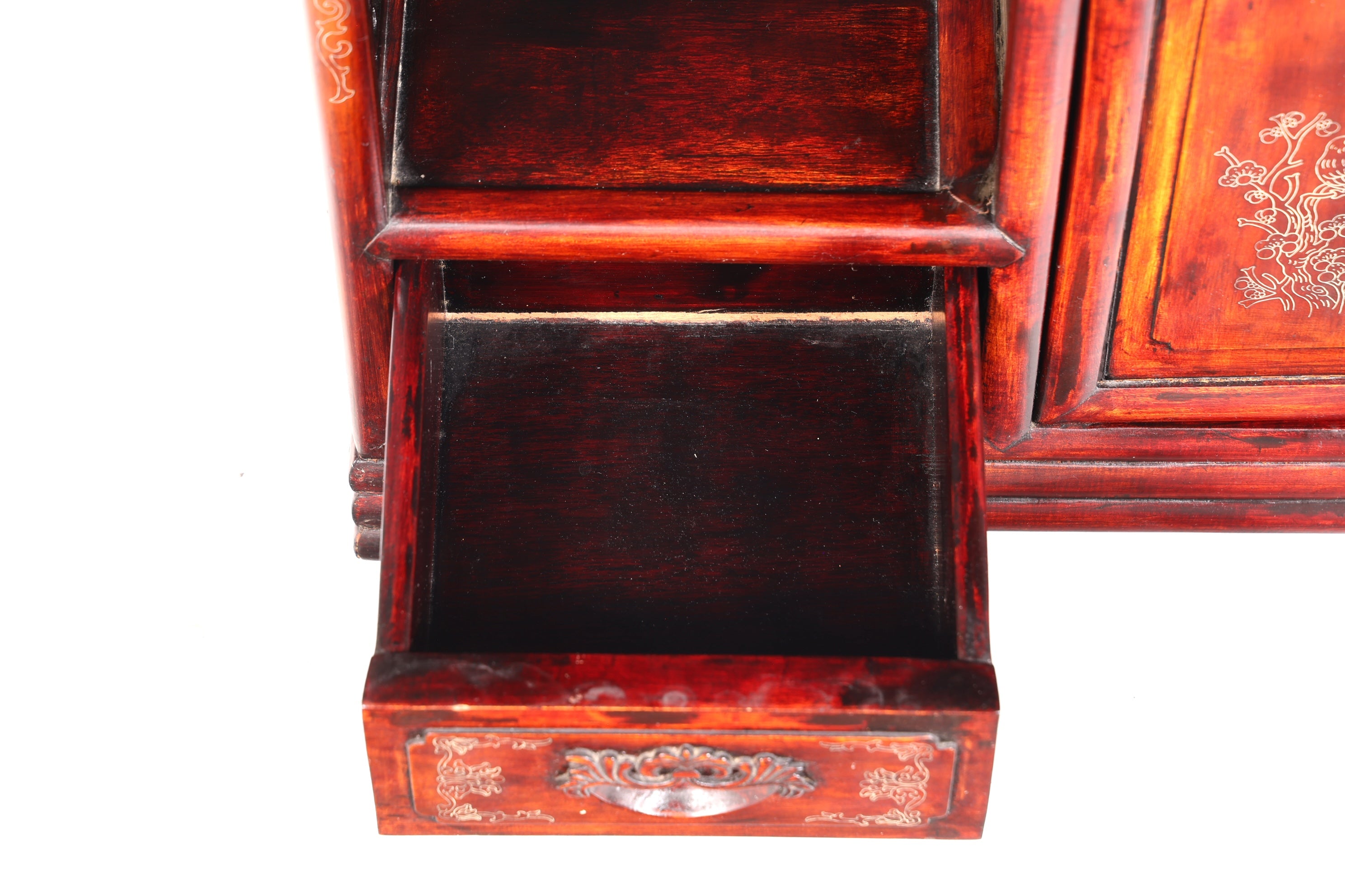 Beautifully ornate Chinese shelf, Chinese bookshelf, tiered stand, Asian bookcase