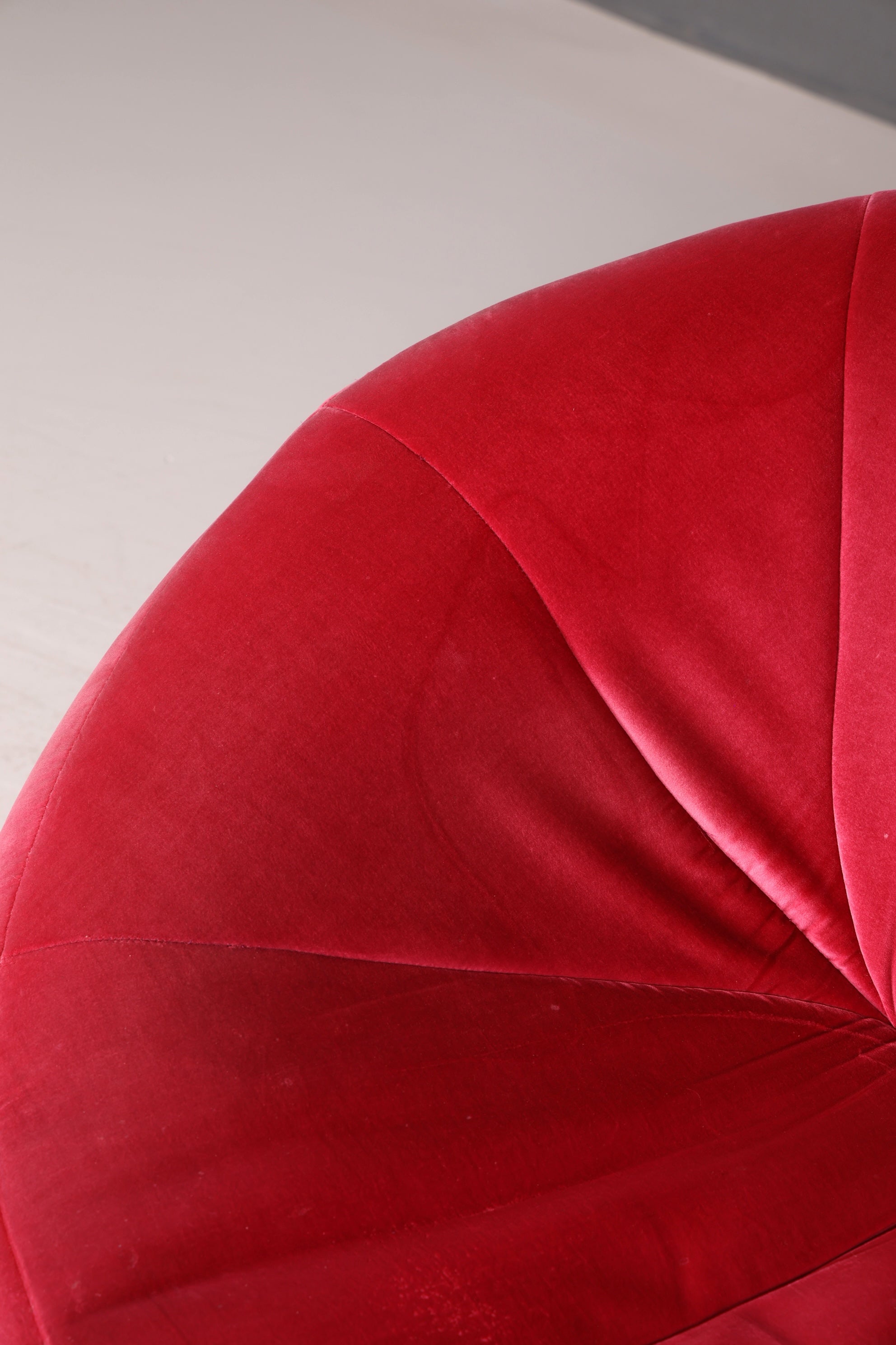 Noble Ligne Roset Pumpkin Armchair with Ottoman Pink Velvet Designer Lounge Chair Pierre Paulin Pouf Vintage