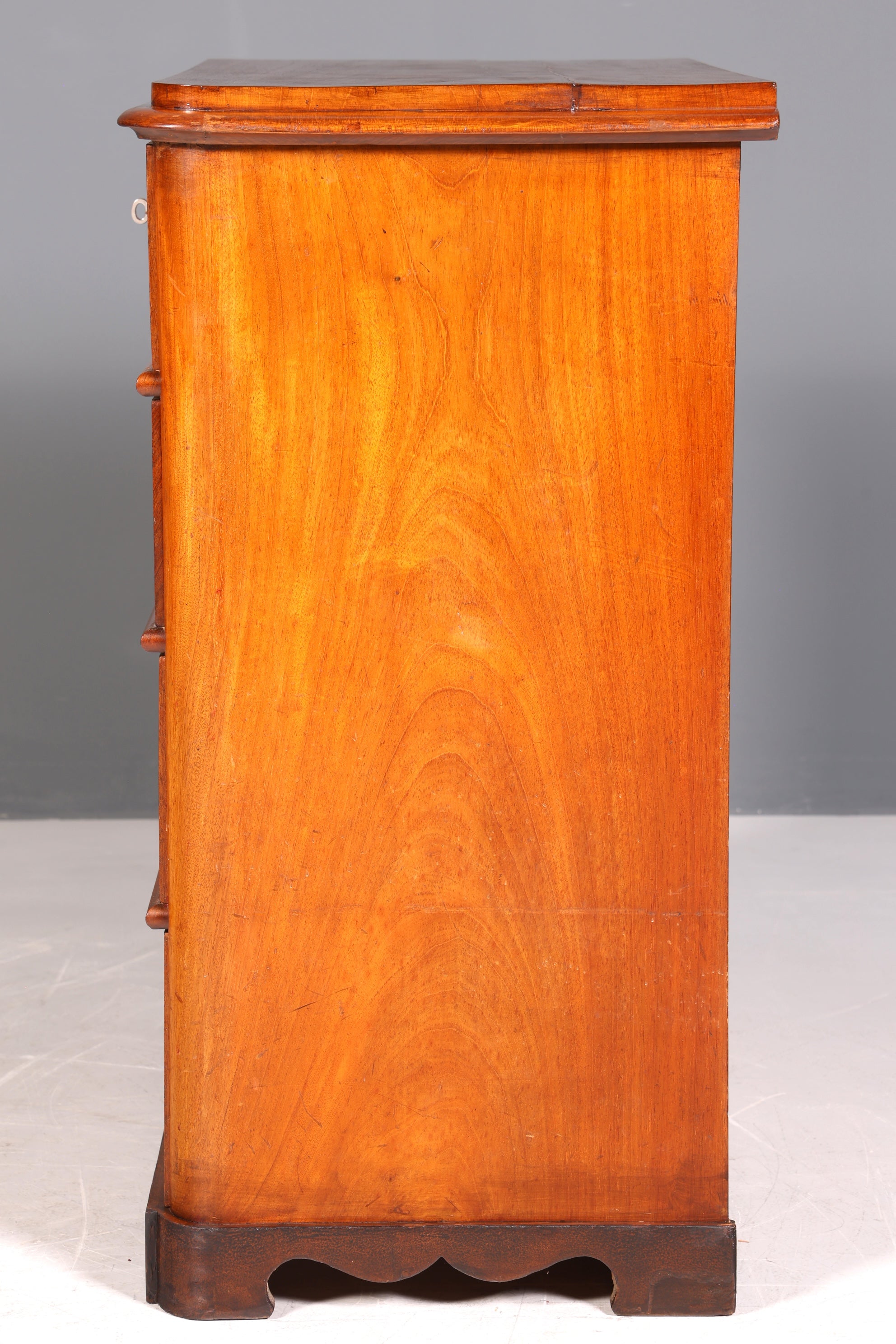 Dreamlike Biedermeier Louis Philippe antique chest of drawers, linen chest