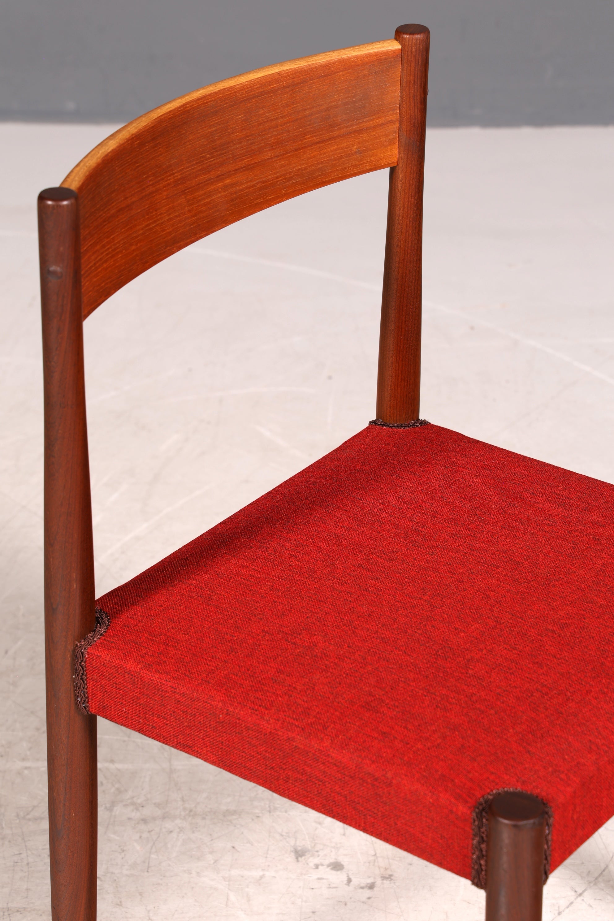 Schlichter Mid Century Stuhl Danish Design Retro Küchenstuhl Esszimmerstuhl Sekretär Stuhl