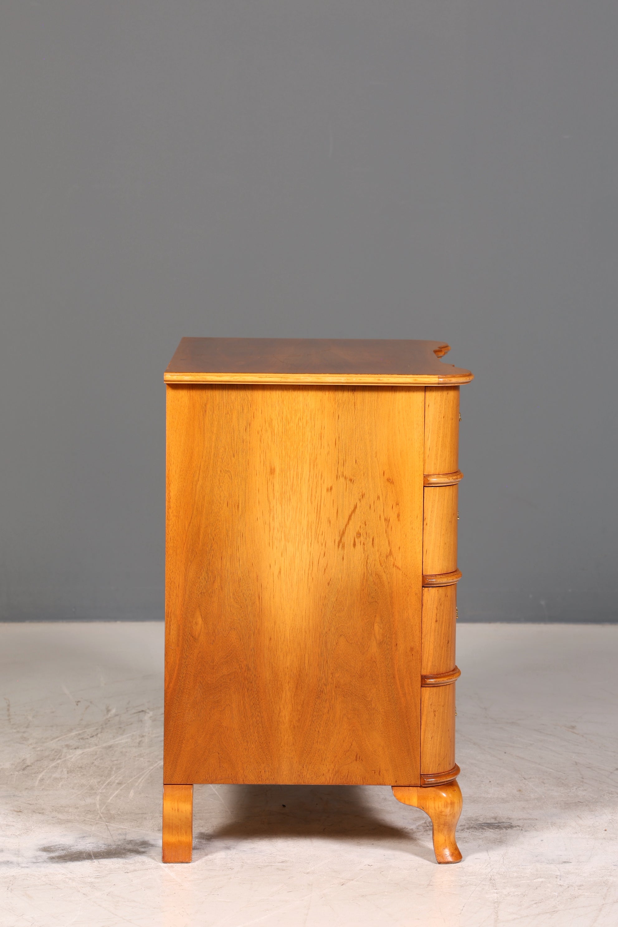 Wunderschöne geschwungene Kommode im Barock Stil Sideboard Englisch Schubladenkommode