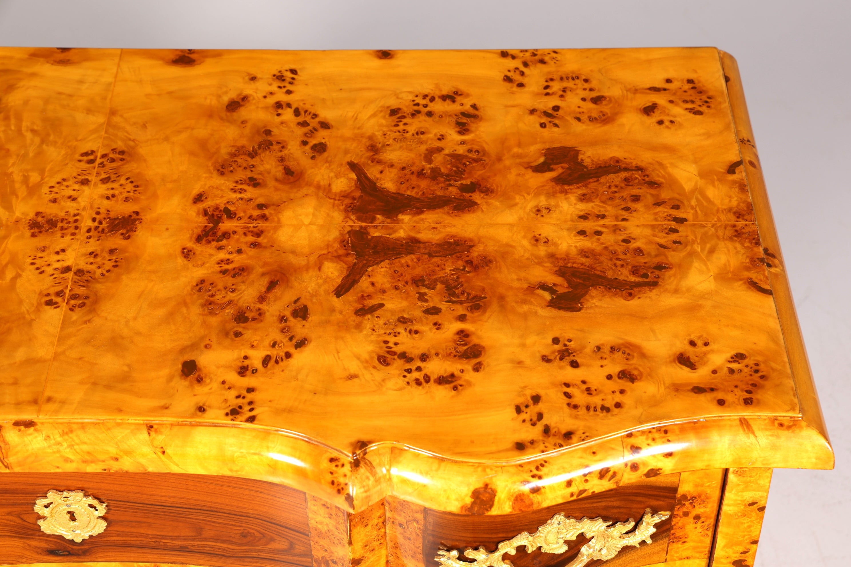 Royal Baroque style sideboard, Louis XVI style chest of drawers, antique style chest of drawers